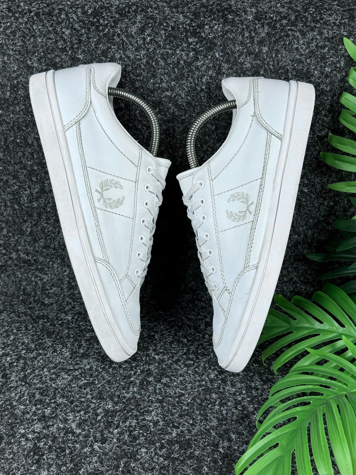 Fred Perry × Leather × Vintage Fred Perry sneakers size 42 Size US 8 / EU 41 - 2 Thumbnail