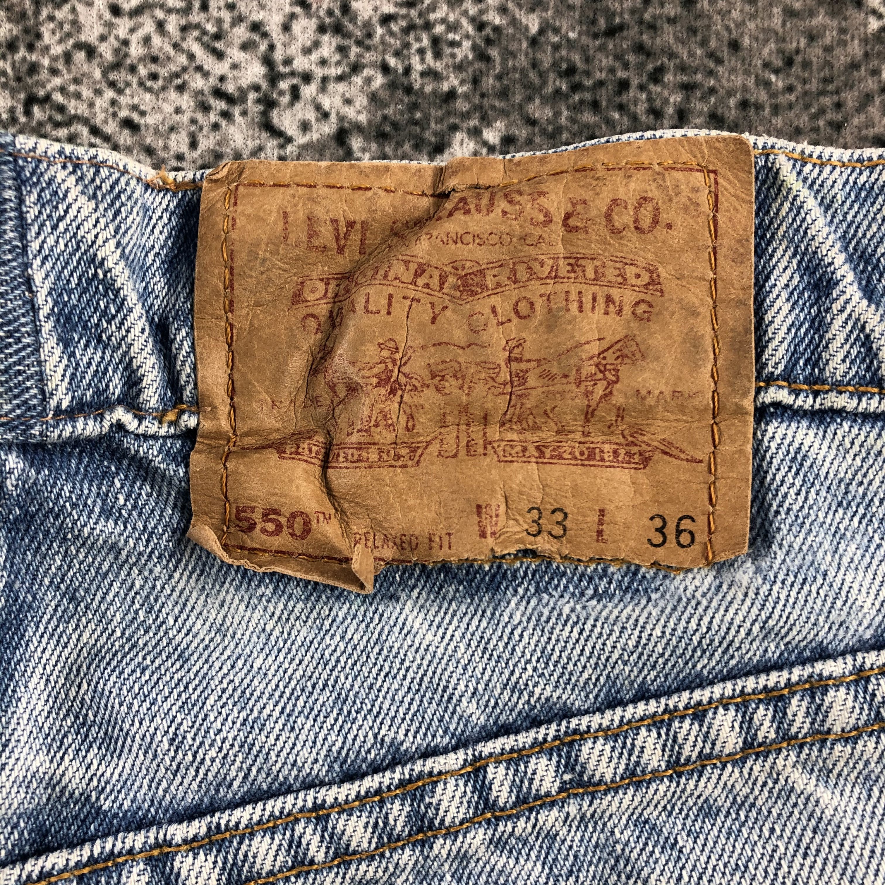 Levi's Vintage 90s Levis 550 Jeans Medium Wash Denim KJ932 Size US 33 - 5 Thumbnail