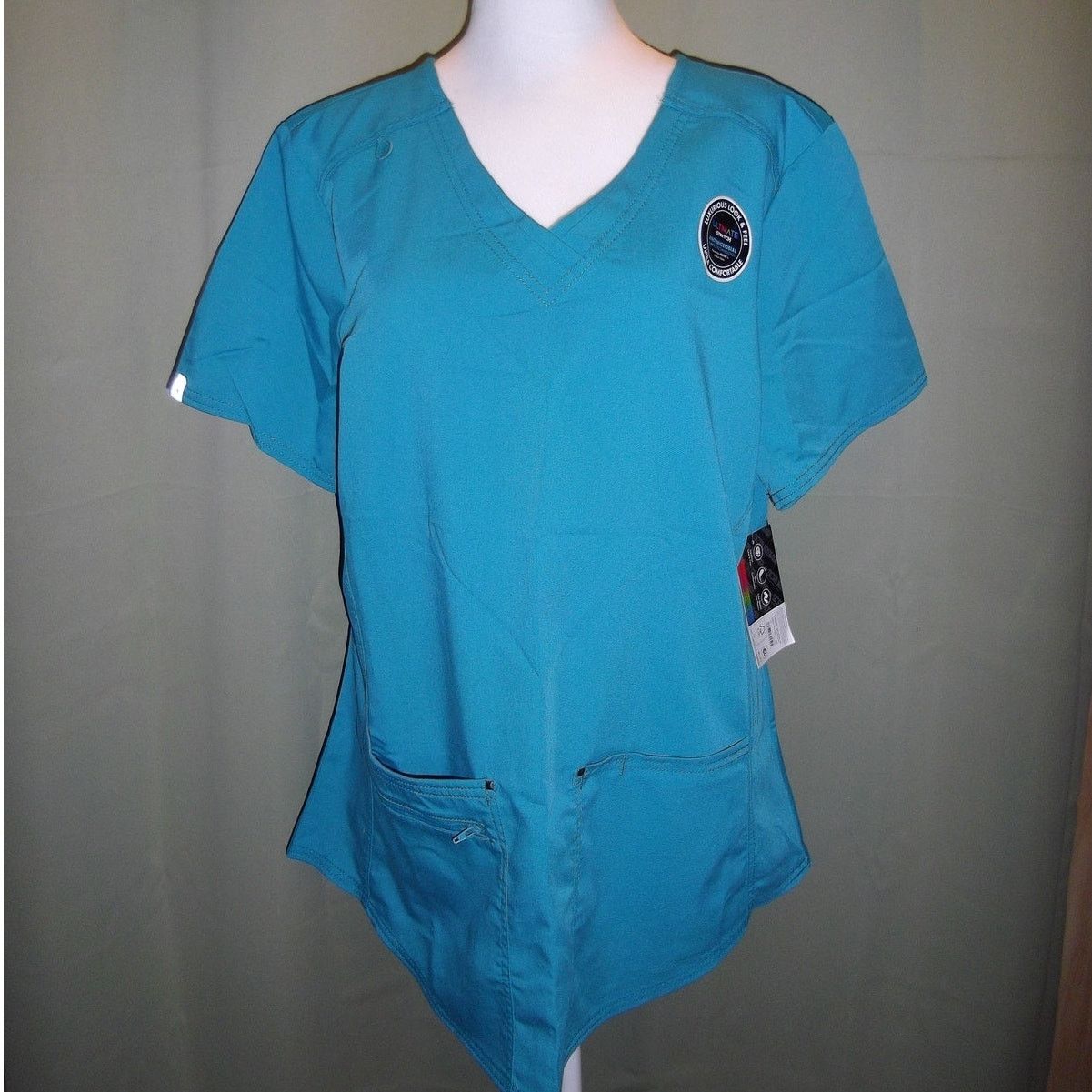 Other NWT Scrubstar Ultimate V-Neck Short Sleeve Scrub Top XL Size XL / US 12-14 / IT 48-50 - 1 Thumbnail