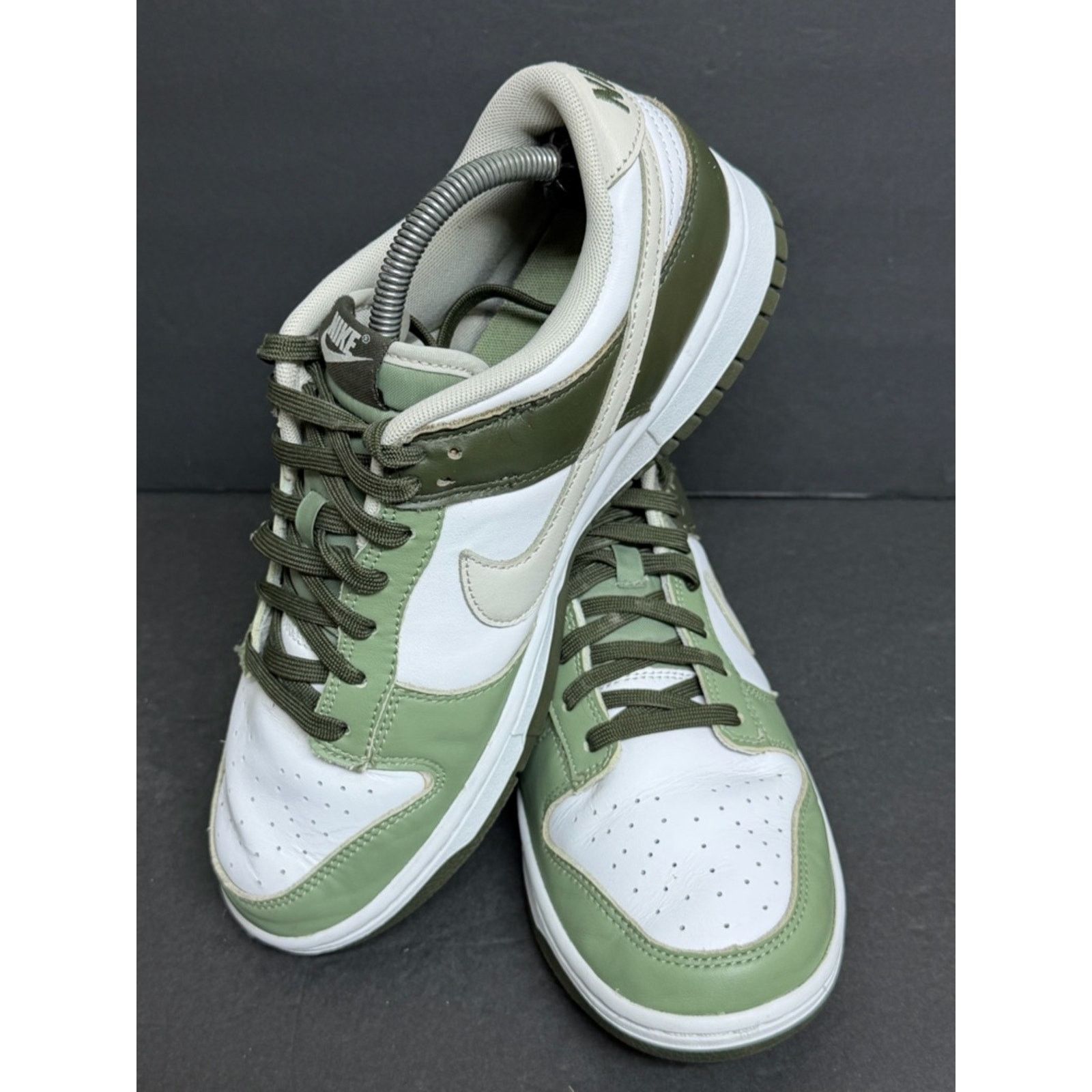 Nike Men’s Size 9.5 Nike Dunk Low Oil Green Cargo Khaki White Size US 9.5 / EU 42-43 - 3 Thumbnail
