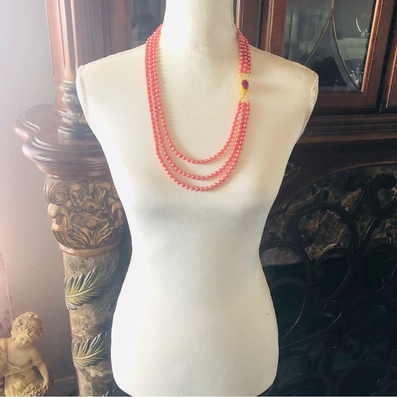 Handmade Handcrafted triple strand rose pearl genuine ruby necklace Size ONE SIZE - 6 Thumbnail