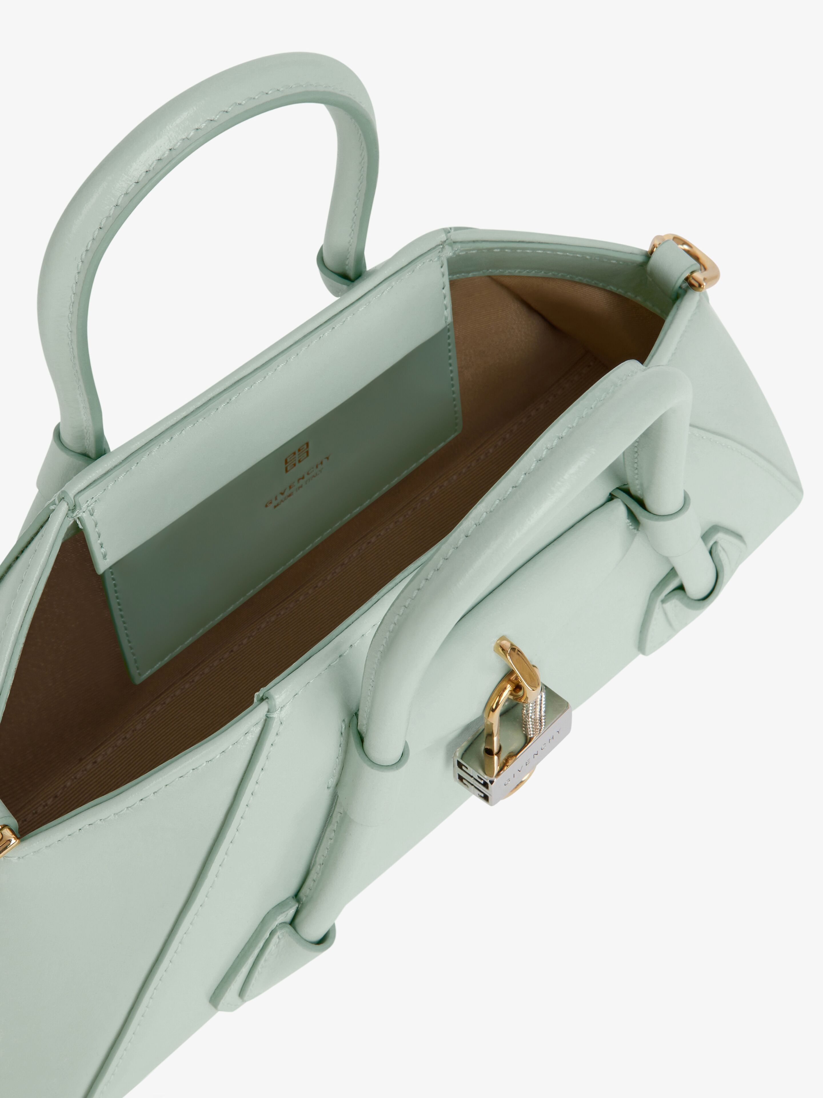 Givenchy o1srvl11e0225 Size: OS / Mini Antigona Bag in Light Green Size ONE SIZE - 6 Thumbnail
