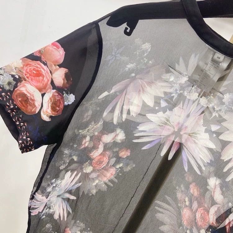 Givenchy Givenchy Size36 Printed Transparent Round Neck Top, Size 36 Size US M / EU 48-50 / 2 - 3 Thumbnail