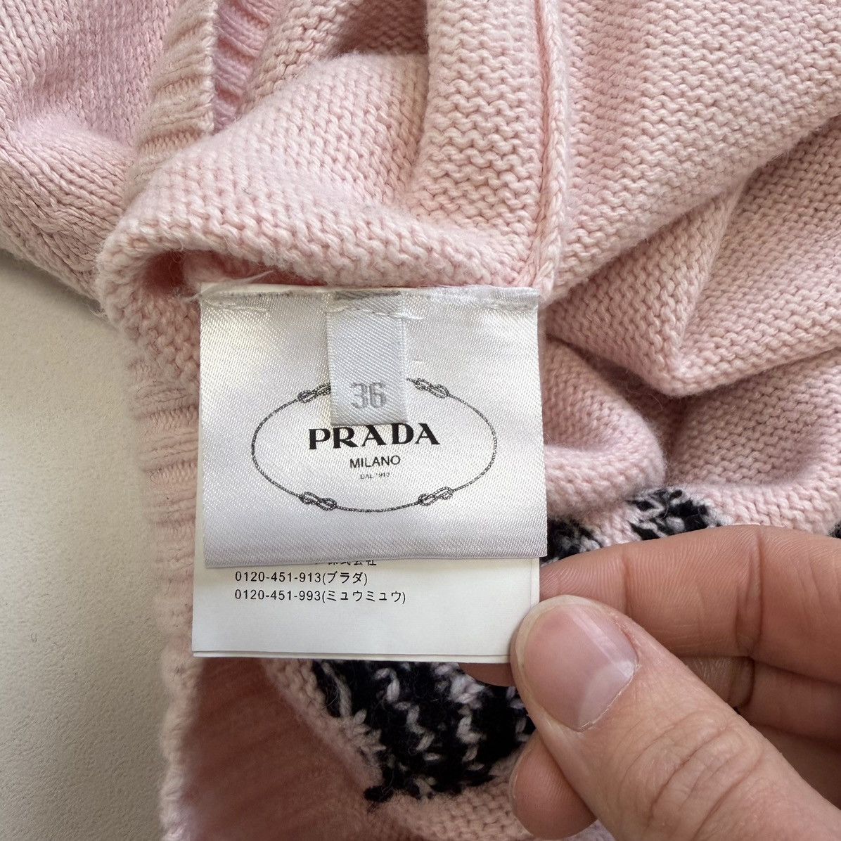 Prada S/S 17 ‘Comic Patterned’ Pink Wool Sweater Size US M / EU 48-50 / 2 - 13 Thumbnail