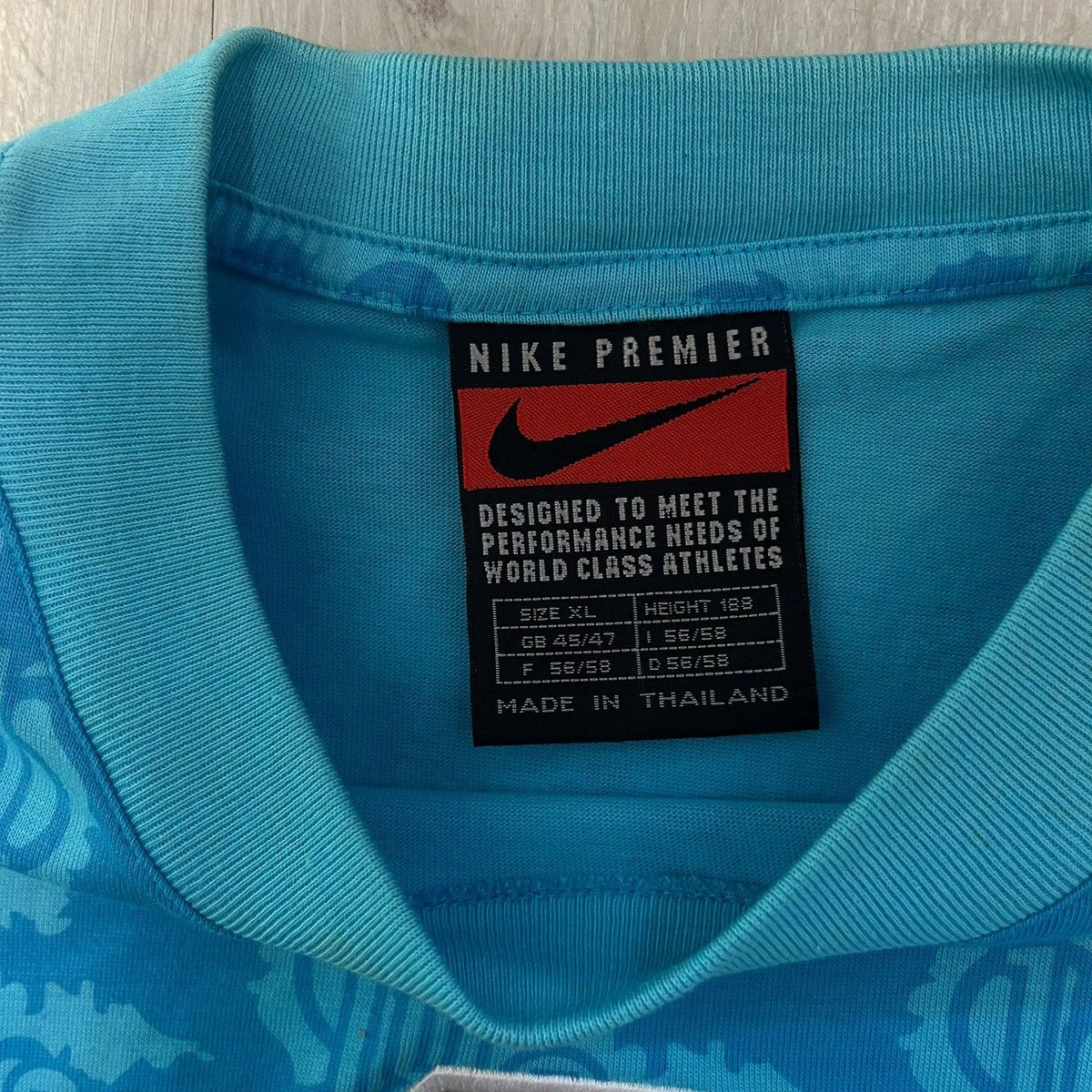 Nike Vintage 90s Nike Premier TSV Munchen center swoosh shirt Size US XL / EU 56 / 4 - 3 Thumbnail