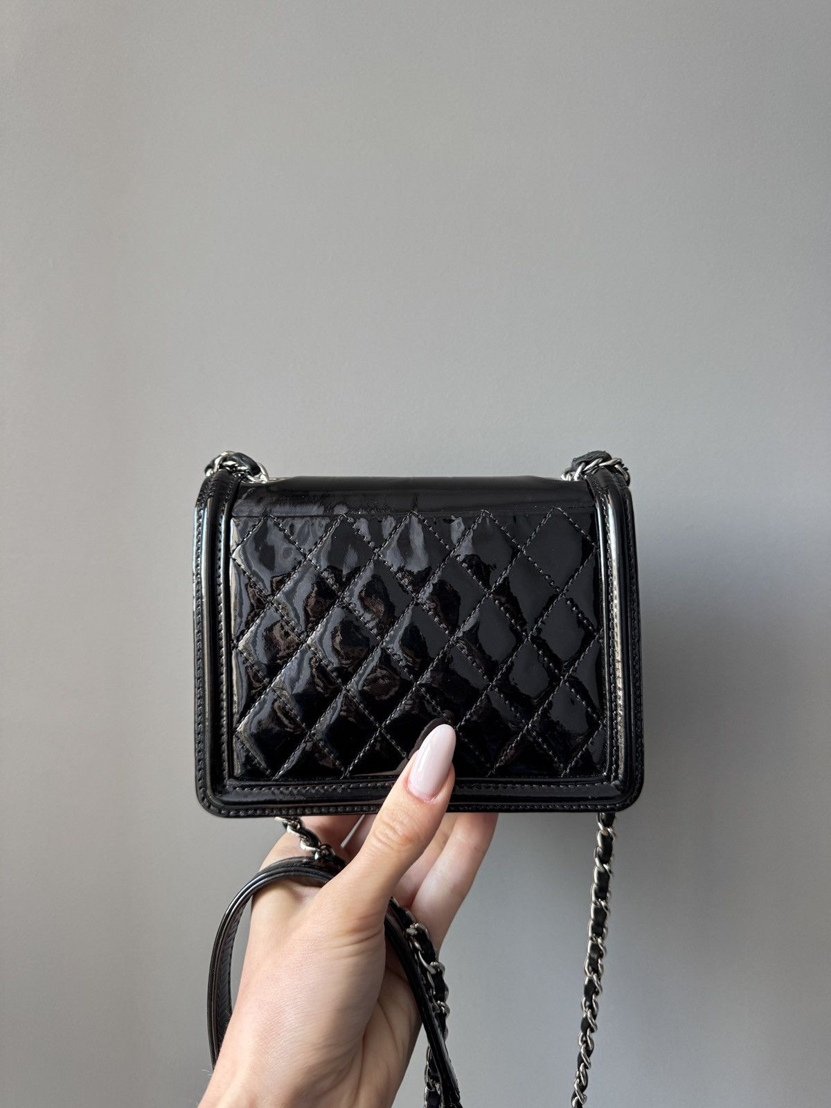 Chanel Chanel 2014 Plexiglass Patent Striped Boy Brick Flap Bag Size ONE SIZE - 7 Thumbnail