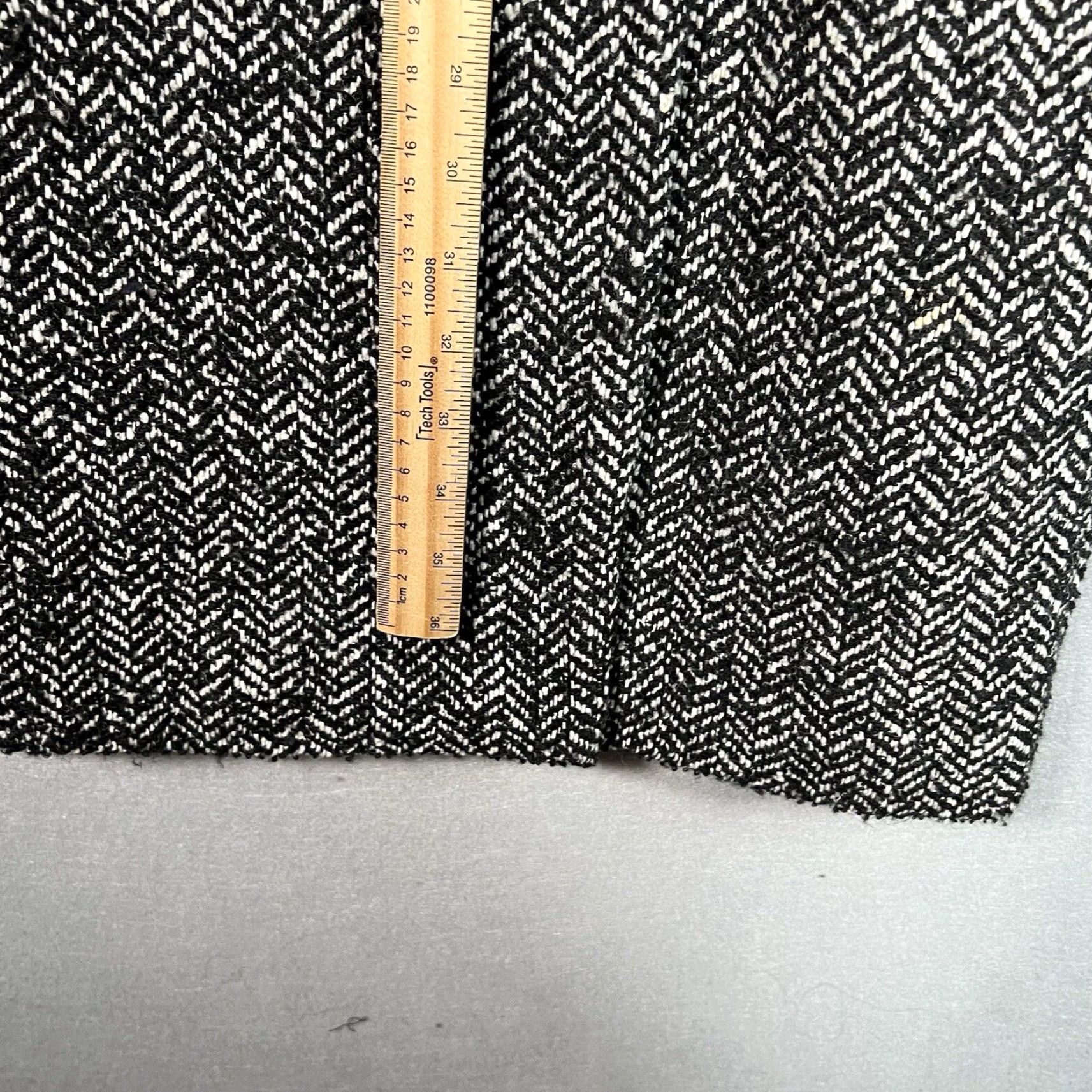 Mango MANGO Buttoned Wool Blend Coat - Gray Herringbone Long Sleeve Lined Small Womens Regular Jacket/Coat Size S / US 4 / IT 40 - 3 Thumbnail