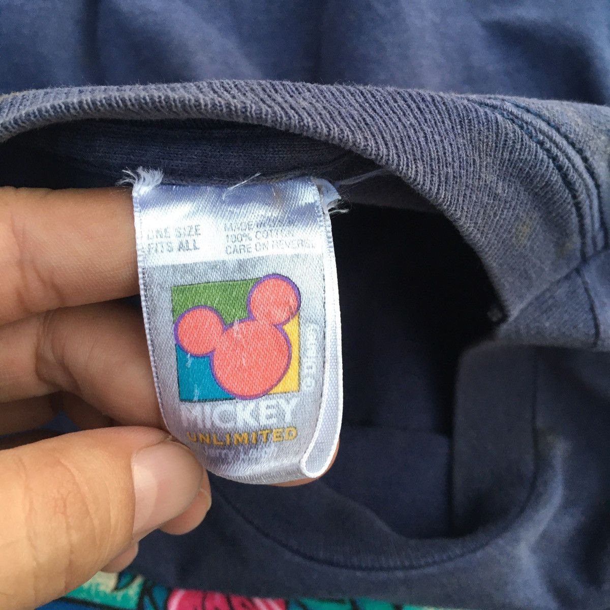 Disney × Mickey Mouse × Vintage Vintage Mini Mouse Aloha Tee Size US M / EU 48-50 / 2 - 9 Thumbnail