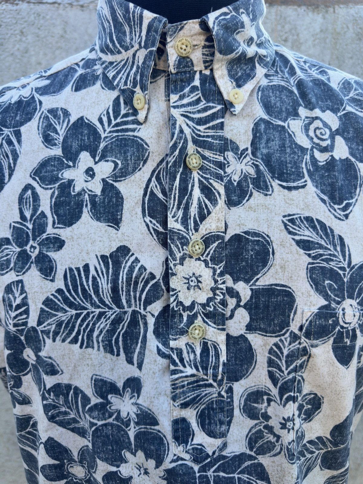 Reyn Spooner PreOwned Reyn Spooner Hawaiian Print Blue/Beige Men's Small Size US S / EU 44-46 / 1 - 3 Thumbnail