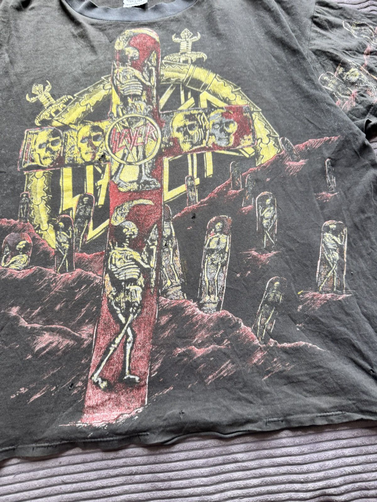 Band Tees 1991 SLAYER PERFECT WASH & THRASHED Metal BAND-Tee AOP 90s Size US XL / EU 56 / 4 - 4 Thumbnail