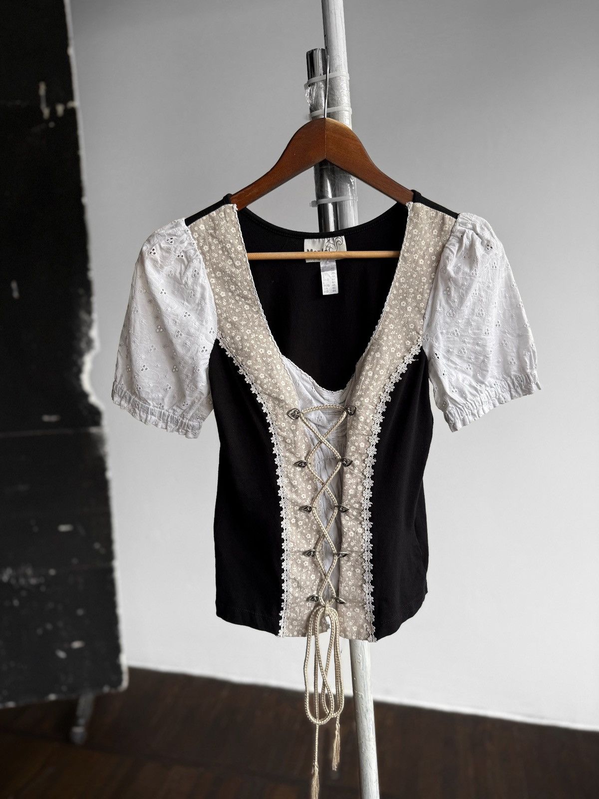 Designer MarJo Womens Black White Dirndl Trachten Folk Corset Blouse Size S / US 4 / IT 40 - 4 Thumbnail