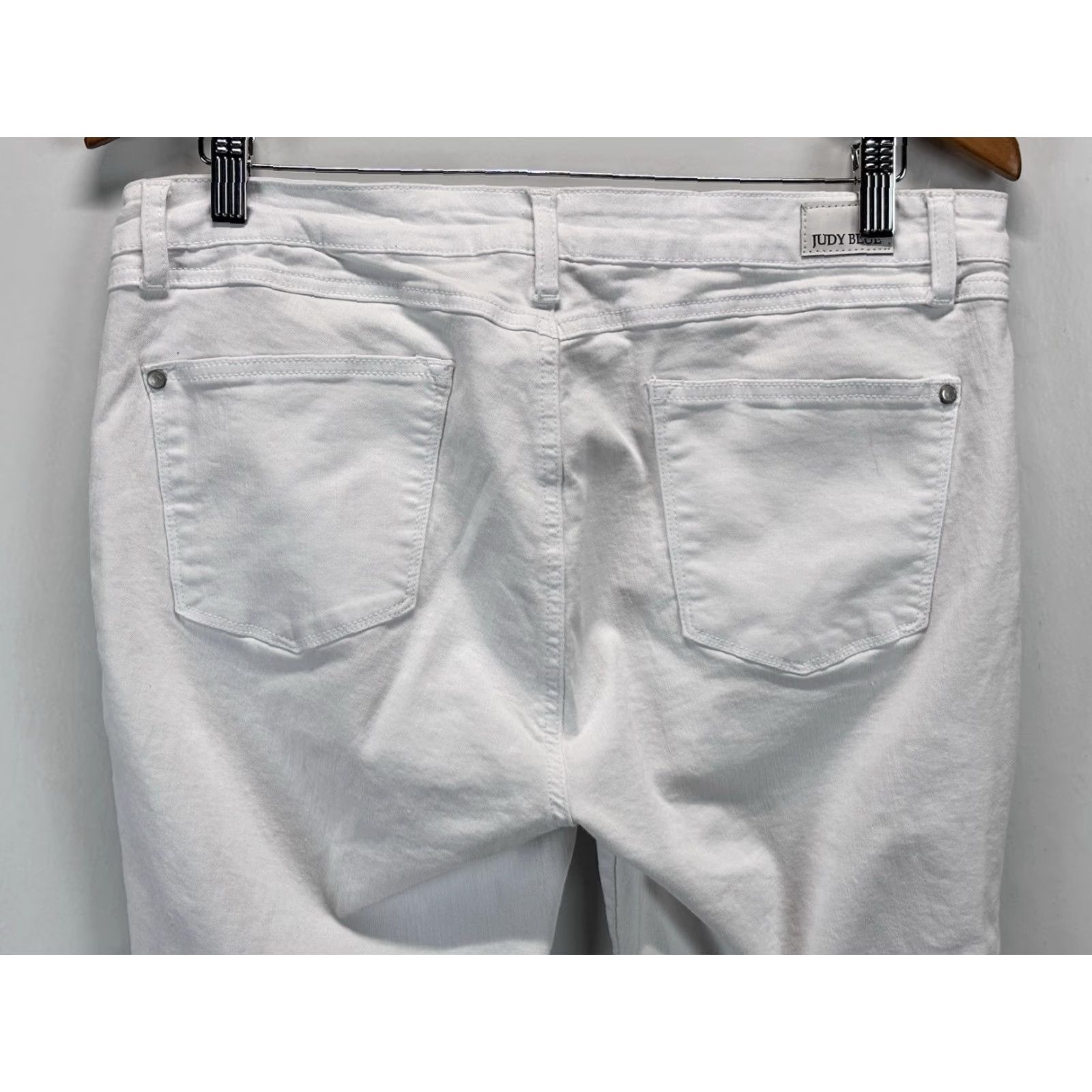 Vintage VINTAGE Judy Blue Flared Jeans Women’s Size 32 White Cotton Blend Bell Bottoms Stretch Size 24" / US 00 / IT 34 - 4 Thumbnail
