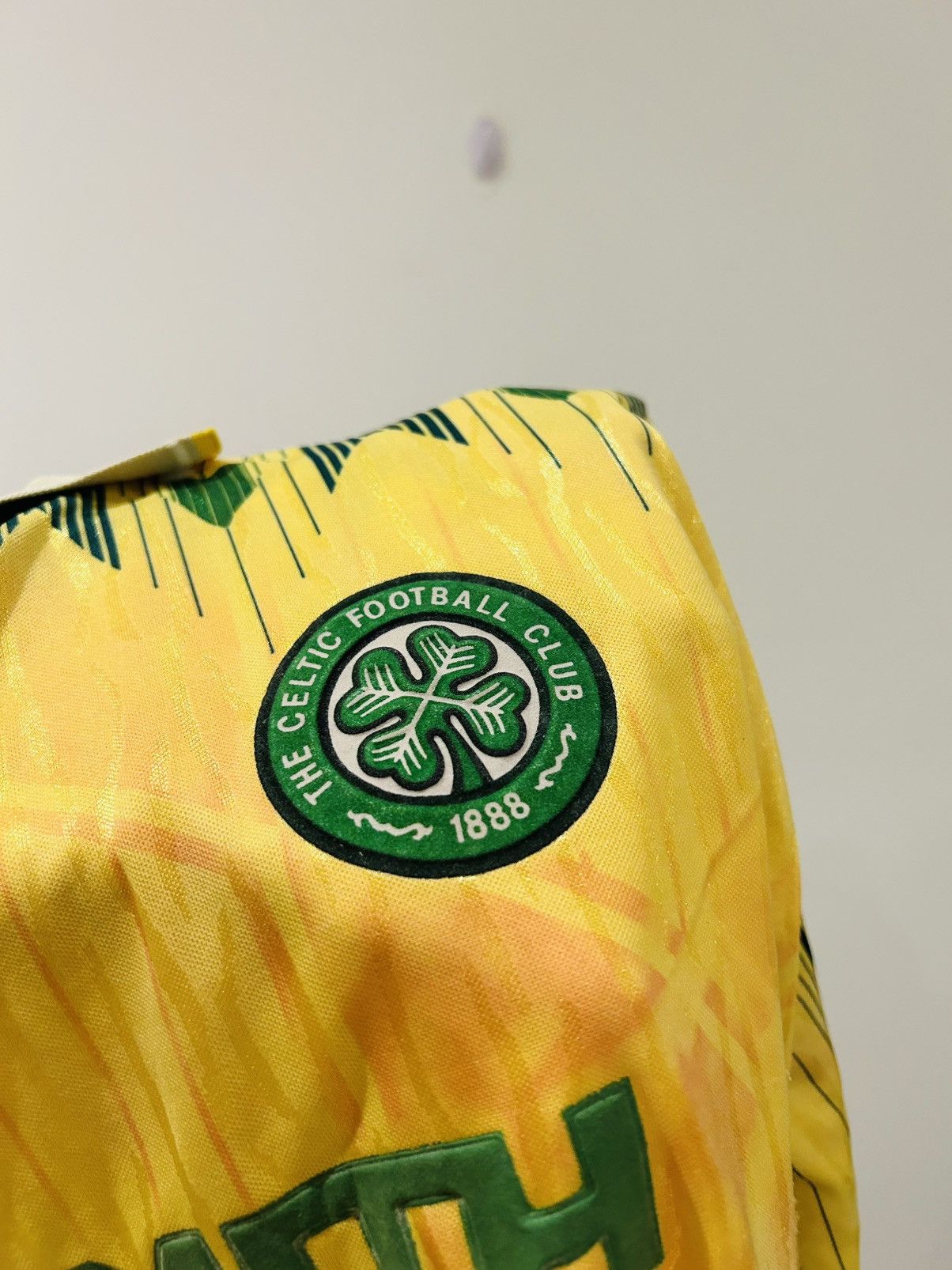 Umbro × Vintage Celtic 1989/91 away jersey Size US L / EU 52-54 / 3 - 5 Thumbnail