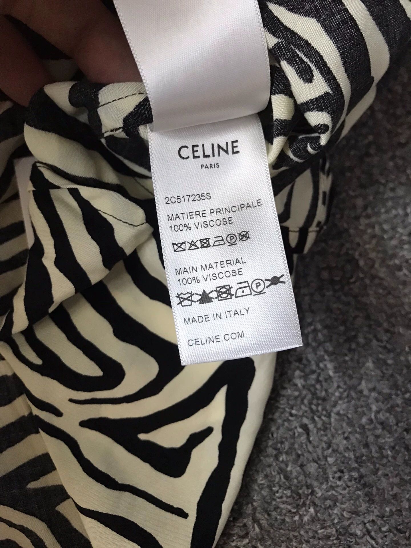 Celine Celine zebra print lettering short-sleeve shirt 40 Size US XXS / EU 40 - 6 Thumbnail