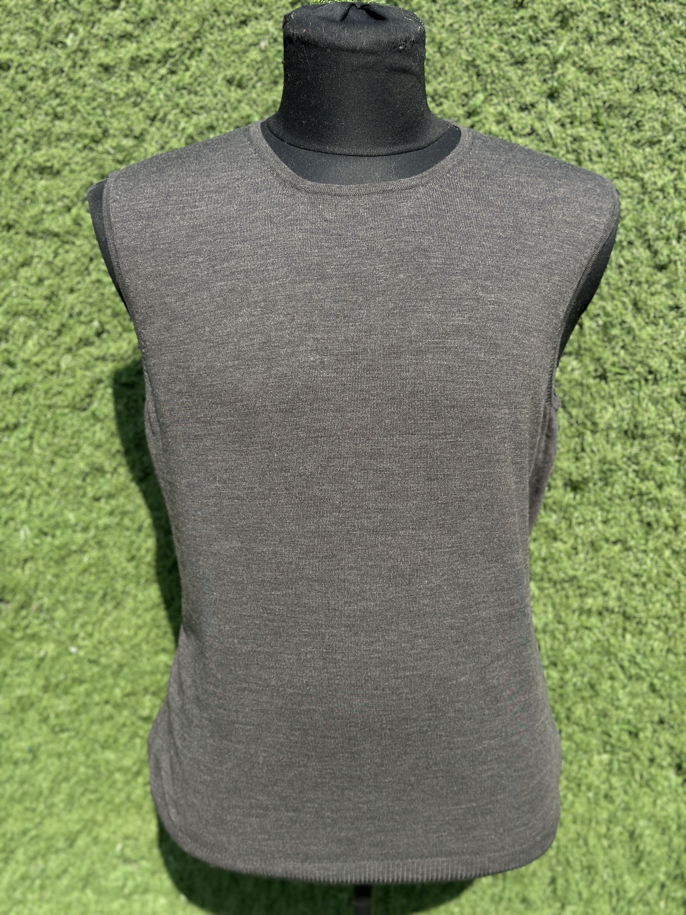 Akris Akris Punto Fine Wool Knit Sleeveless Sweater Vest Size 44 Size S / US 4 / IT 40 - 2 Thumbnail