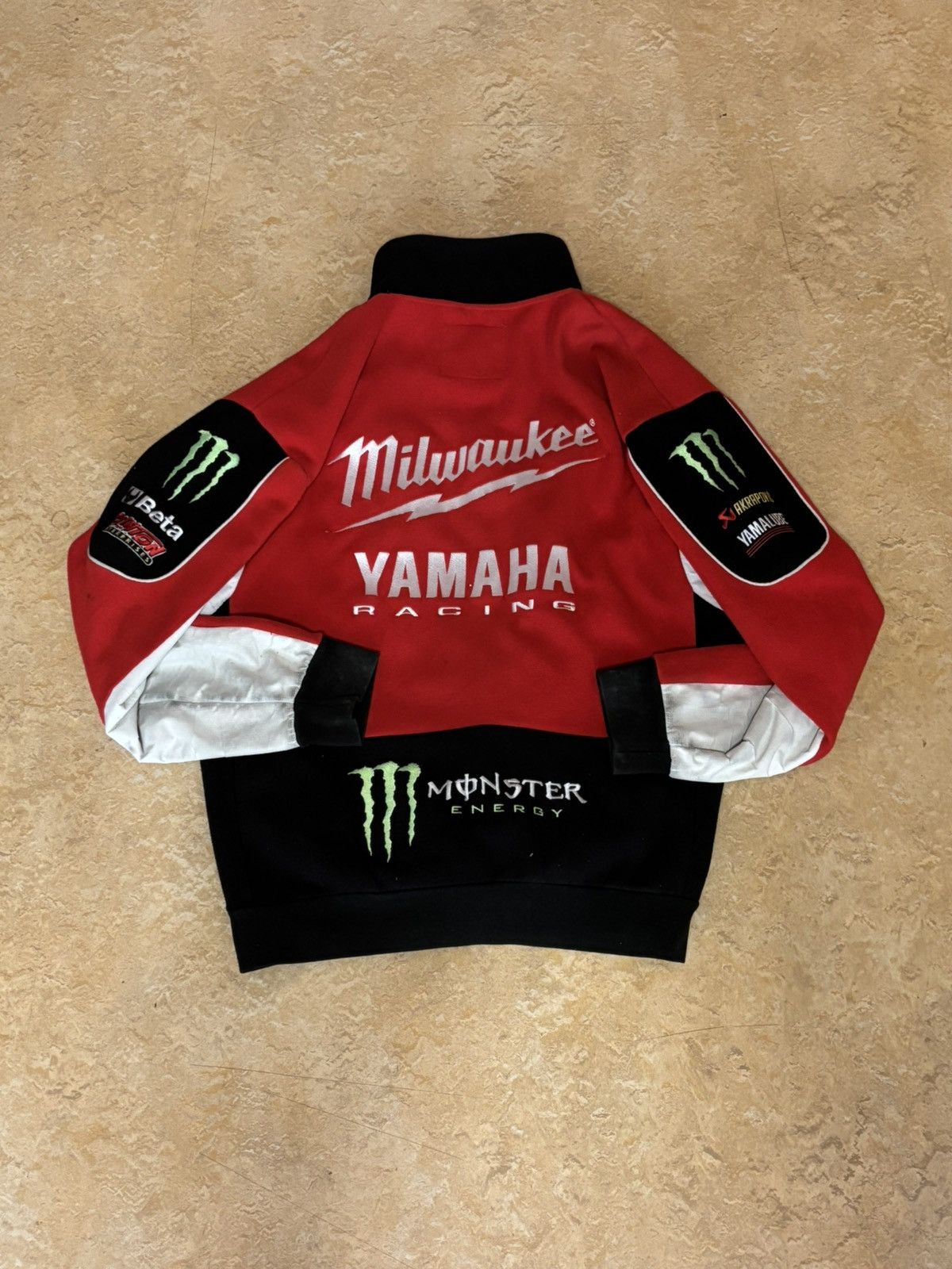 Yamaha vintage x yamaha vintage yamaha racing milwaukee Size US L / EU 52-54 / 3 - 3 Thumbnail