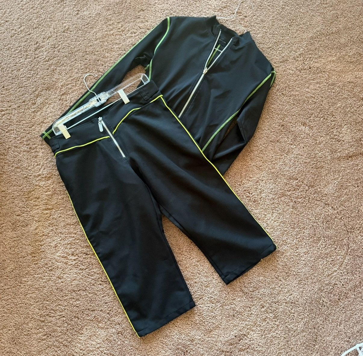 Fotus Capri , Zip up set