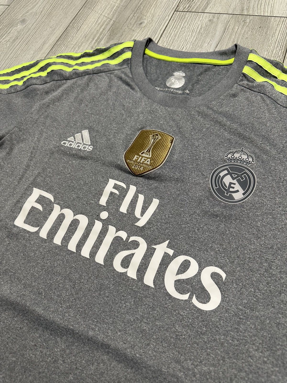 Adidas ADIDAS REAL MADRID 2015/2016 FOOTBALL SOCCER SHIRT JERSEY Size US XL / EU 56 / 4 - 2 Thumbnail
