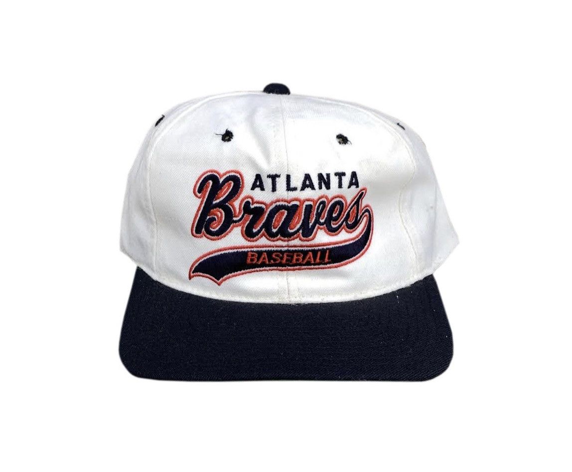 VINTAGE ATLANTA BRAVES STARTER YOUTH HAT CAP WITH METAL SQUATCHEE