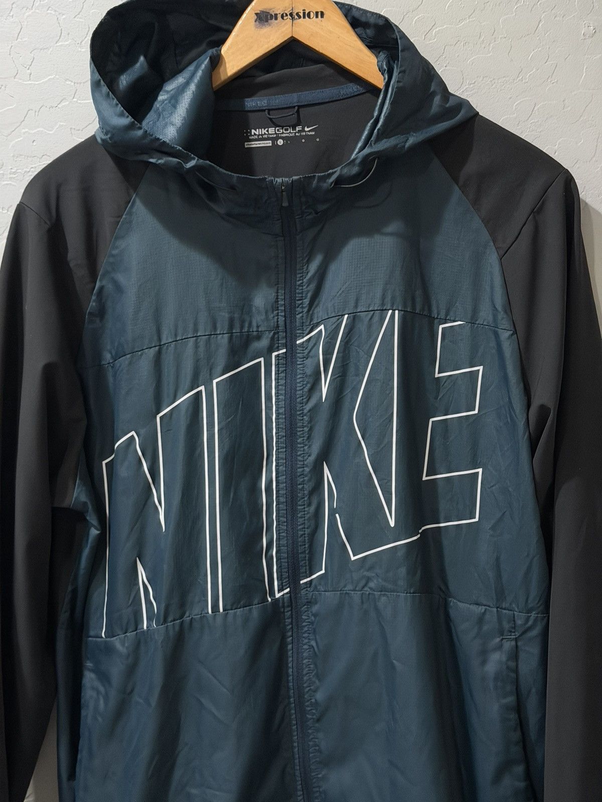 Nike Nike Golf Spellout Packable Hoodie Jacket Large Bin 2 Size US L / EU 52-54 / 3 - 2 Thumbnail