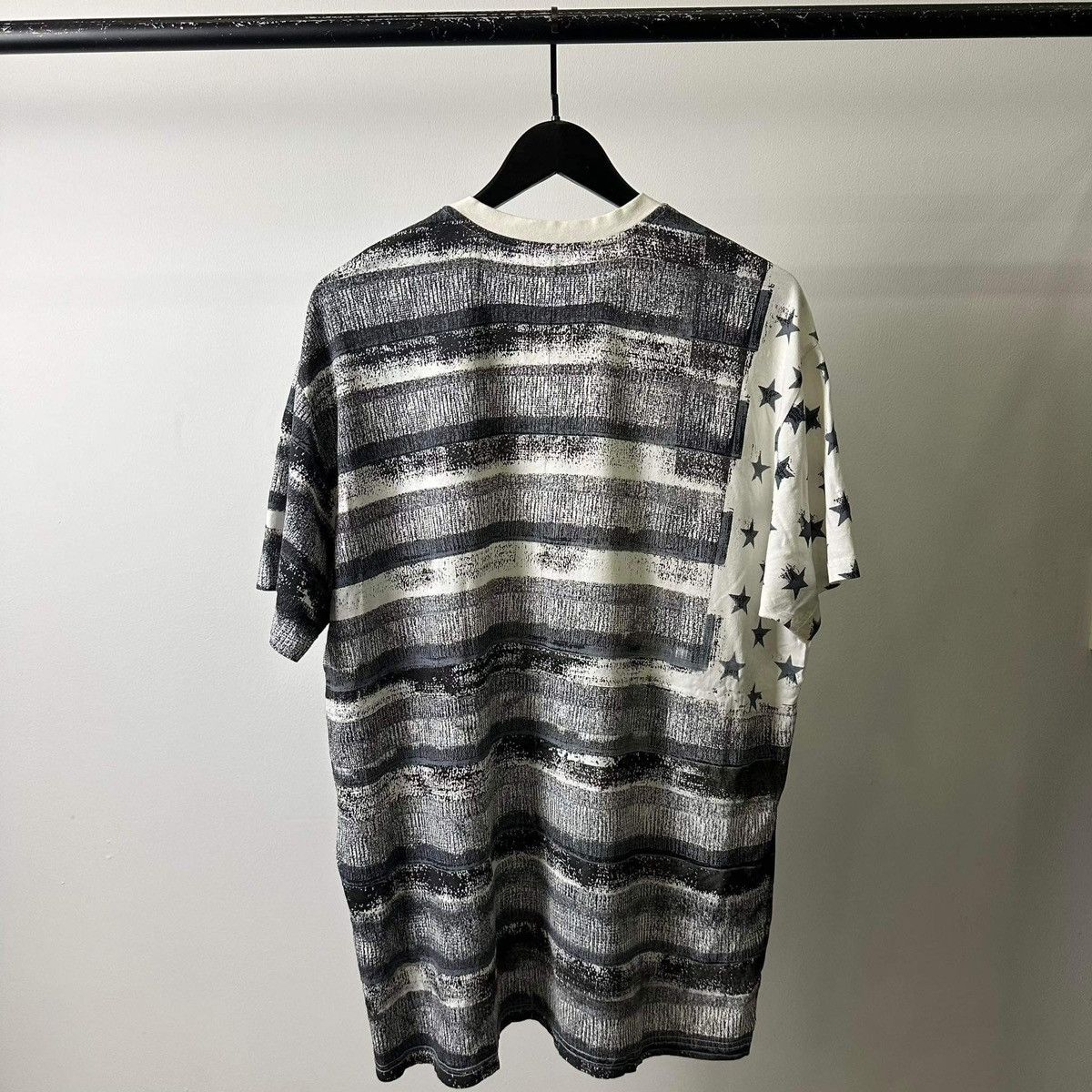 Designer × Givenchy GIVENCHY “AMERICAN FLAG “ T SHIRT Size US M / EU 48-50 / 2 - 2 Thumbnail