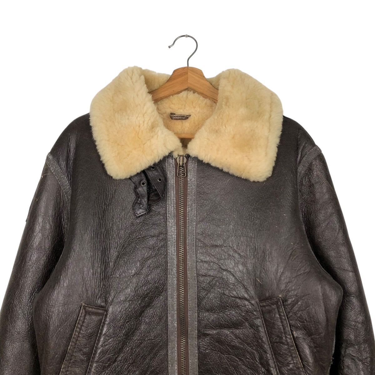 Vintage 🔥VINTAGE SHEARLING B-3 JACKET GENUINE LEATHER US ARMY STYLE Size US M / EU 48-50 / 2 - 5 Thumbnail