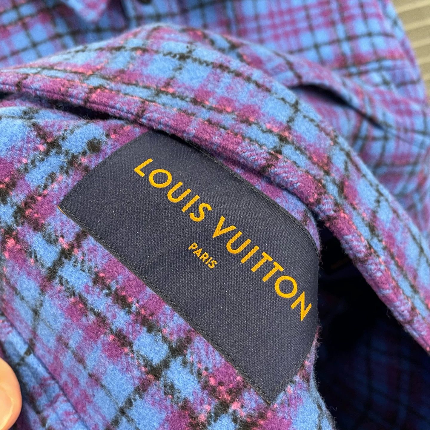 Louis Vuitton Louis Vuitton Blue Flannel Plaid Jacket Sz 46 Near New Size US S / EU 44-46 / 1 - 4 Thumbnail