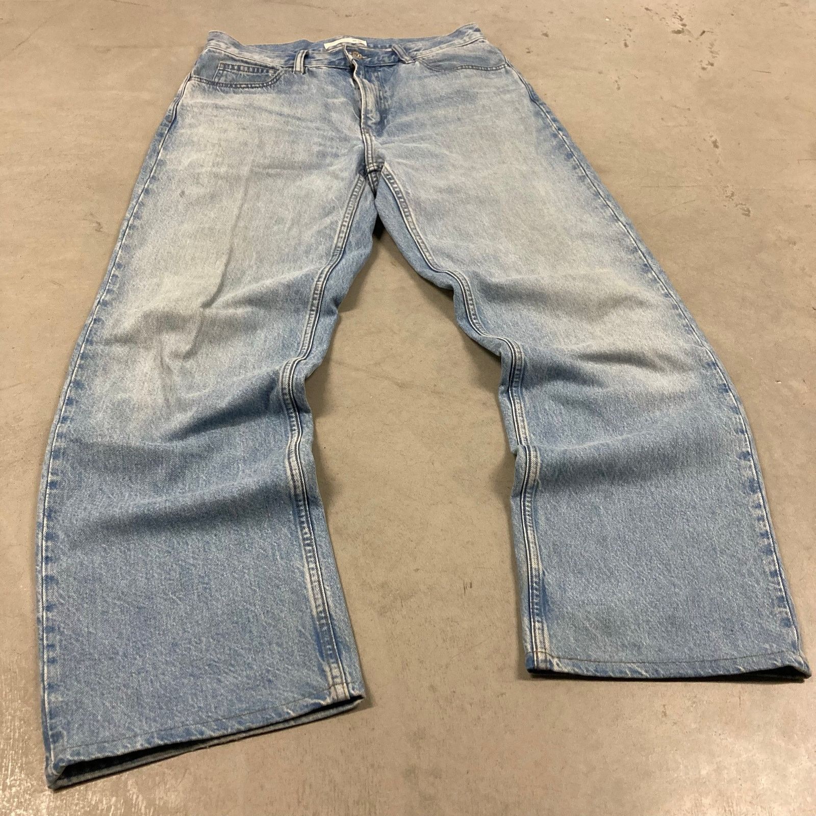 JW Anderson Uniqlo loose fit jeans 32x32
