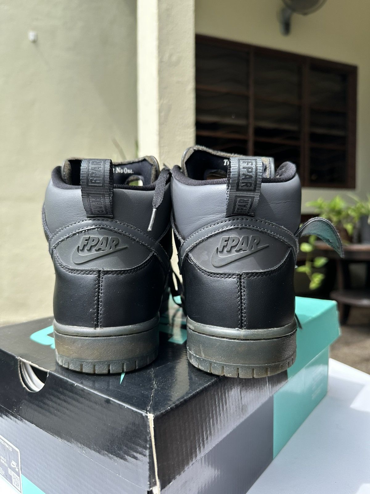 FPAR × Nike Nike SB DUNK HIGH X FPAR US9 Size US 9 / EU 42 - 3 Thumbnail