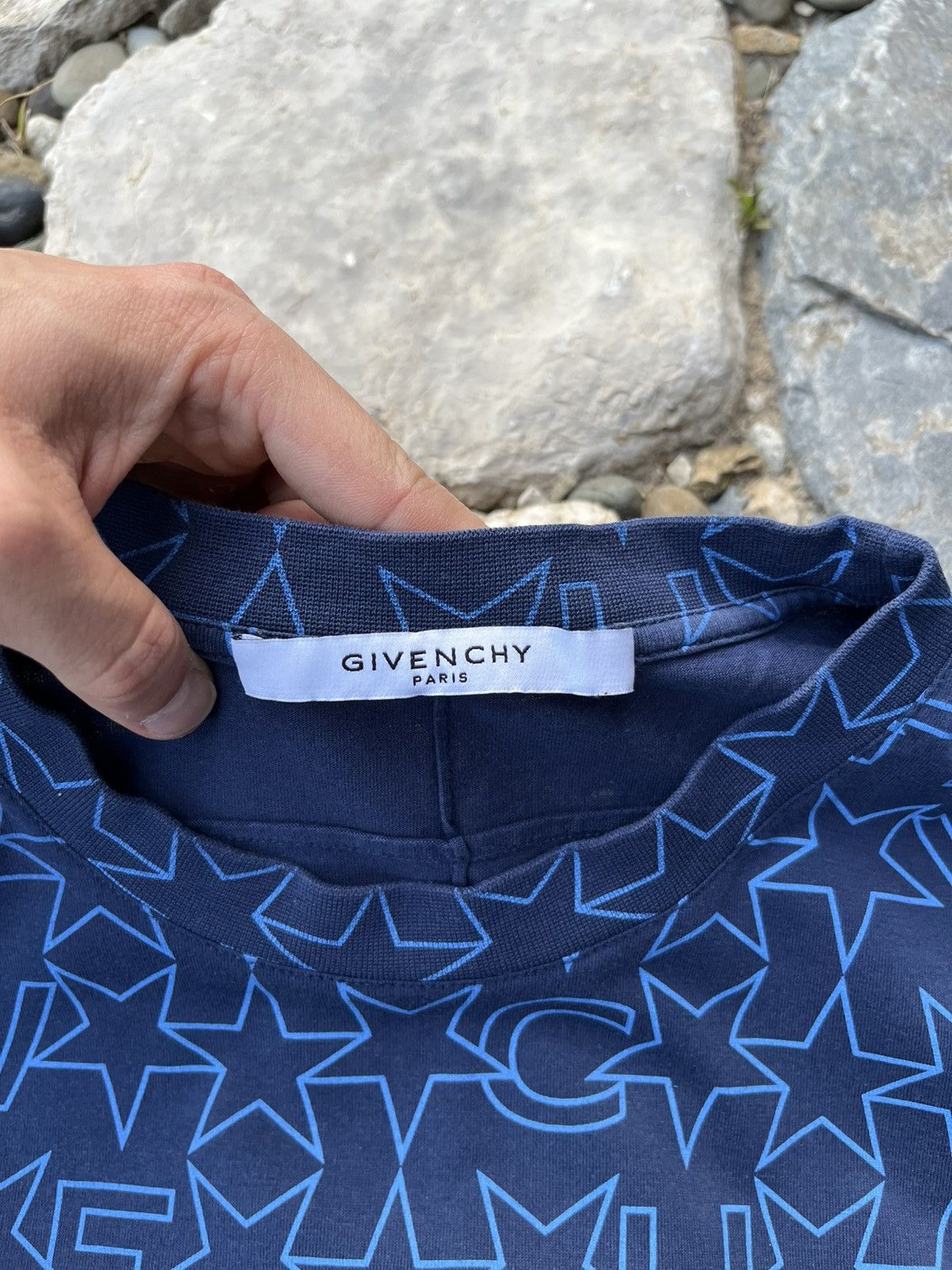 Designer × Givenchy Givenchy Paris geometric stars full print logo oversized tee Size US XS / EU 42 / 0 - 11 Thumbnail