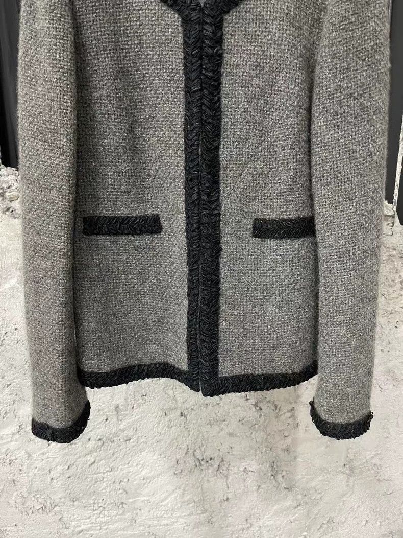 Chanel Chanel Gray Jacket with Black Details -2505 Size US L / EU 52-54 / 3 - 4 Thumbnail