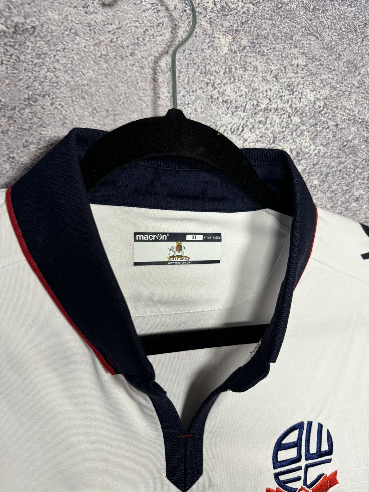 Macron × Vintage Vintage Bolton Wanderers 2016/17 Macron Soccer Jersey Size US XL / EU 56 / 4 - 11 Thumbnail