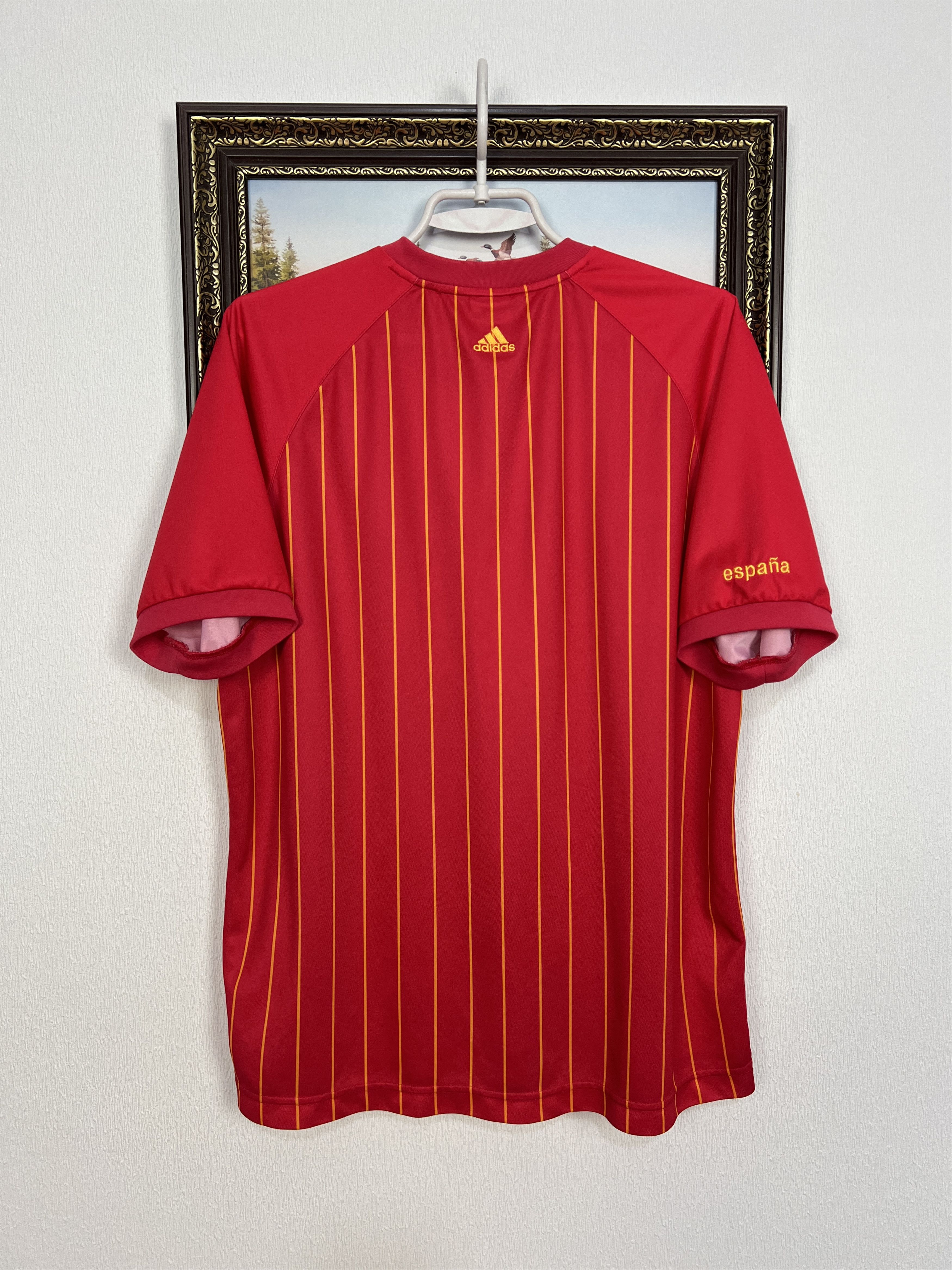 Adidas Spain World Cup Football Train Shirt Soccer Jersey Camiseta Size US L / EU 52-54 / 3 - 9 Thumbnail