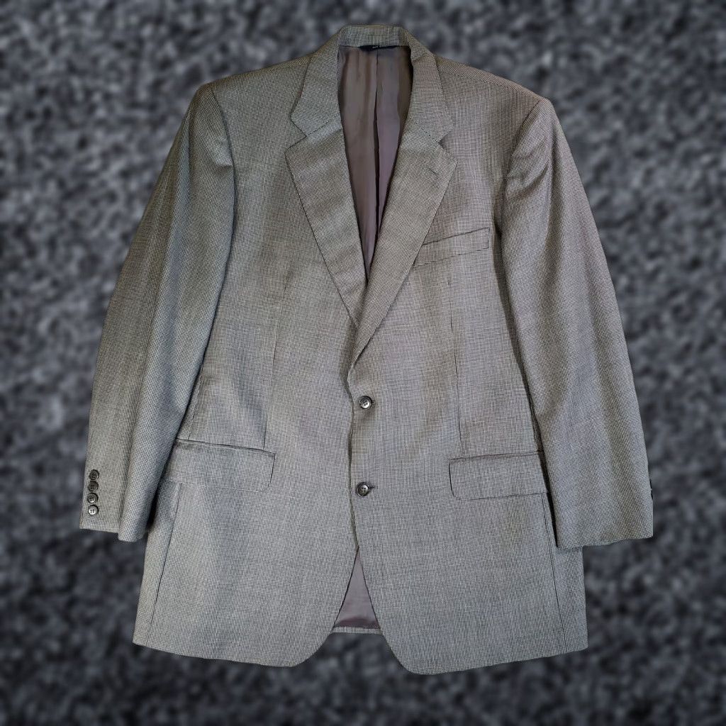 Brooks Brothers VINTAGE Brooks Brothers 2-Button Gray Check Mens 45L Suit Coat 100% Wool Blazer Mens Size 45 Gray Check Wool 2-Button Notch Lapel Casual Classic Mens Size 48R - 1 Thumbnail