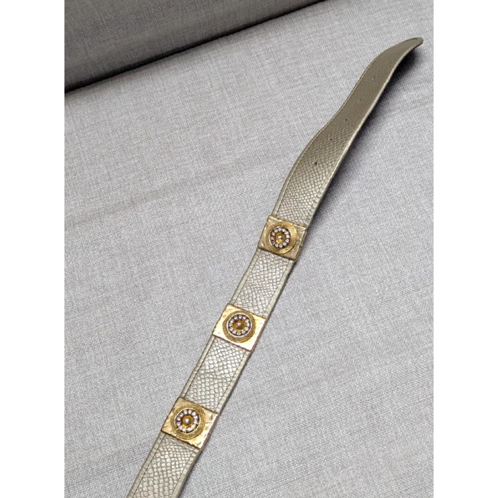 Vintage VINTAGE belt St Maarten Women Belt 26 in Golden Rhinestone Glam Hollywood 2" wide 31" length XS/S Size ONE SIZE - 3 Thumbnail