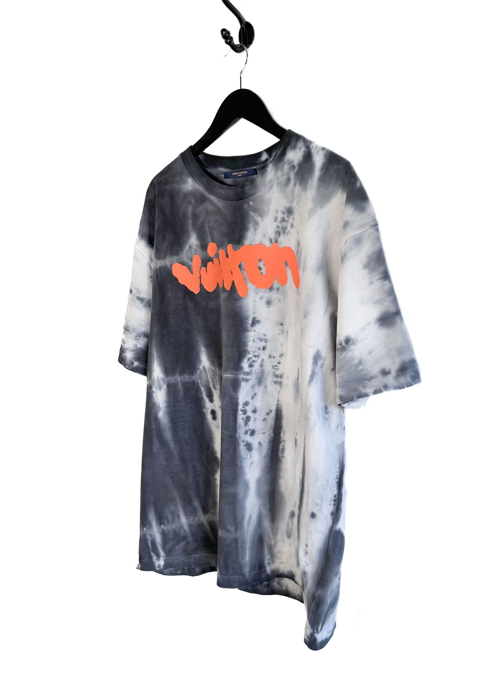 Louis Vuitton Louis Vuitton FW 2022 Tie Dye Orange Signature Logo T-shirt Size US XL / EU 56 / 4 - 2 Thumbnail