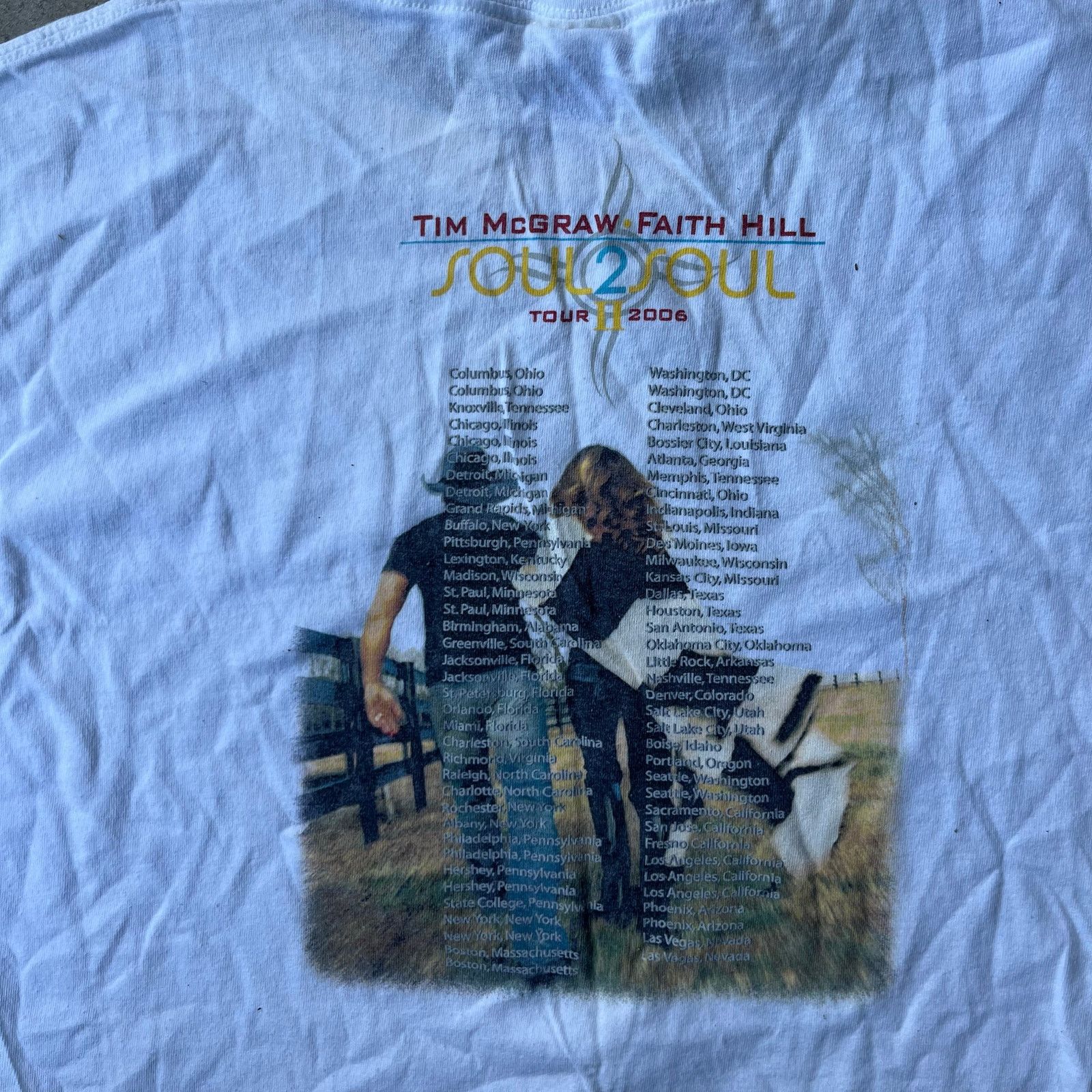 Vintage 2006 VTG Tim McGraw Faith Hill Music Tour T-Shirt XL STAINED Size US XL / EU 56 / 4 - 3 Thumbnail