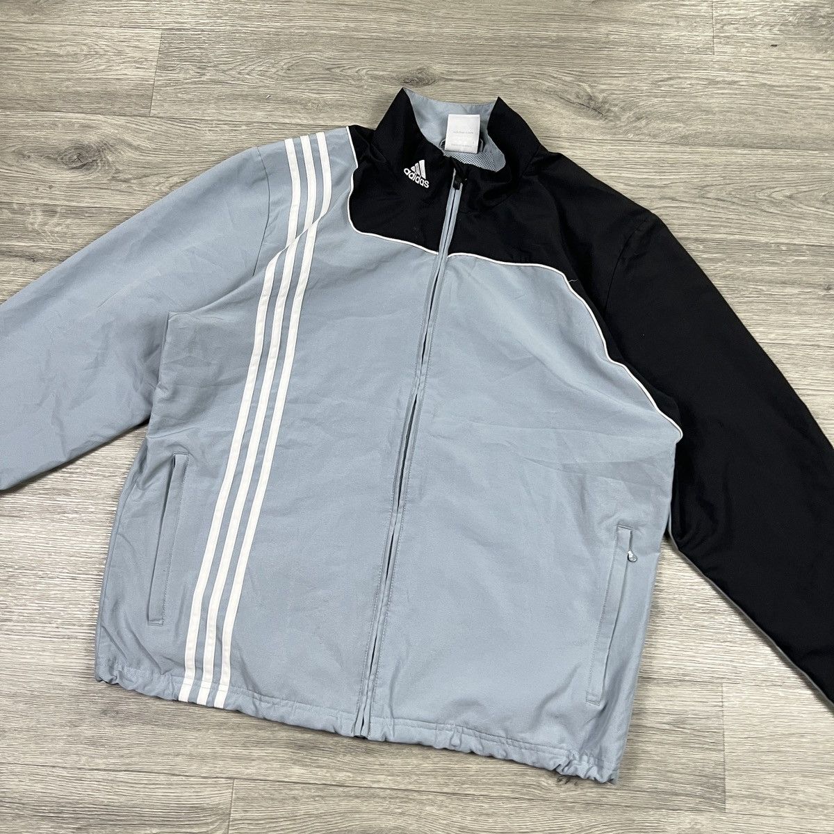 Adidas Vintage Adidas Clima365 Track Jacket Grey Black 3-Stripes Size US L / EU 52-54 / 3 - 3 Thumbnail