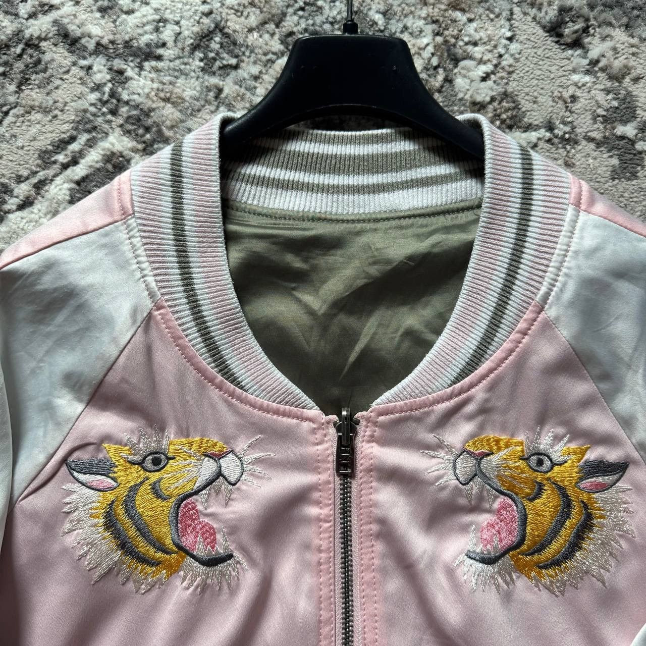 Japanese Brand Japanese Sukajan Souvenir Satin Embroidered Tiger Zip Bomber Size L / US 10 / IT 46 - 7 Thumbnail