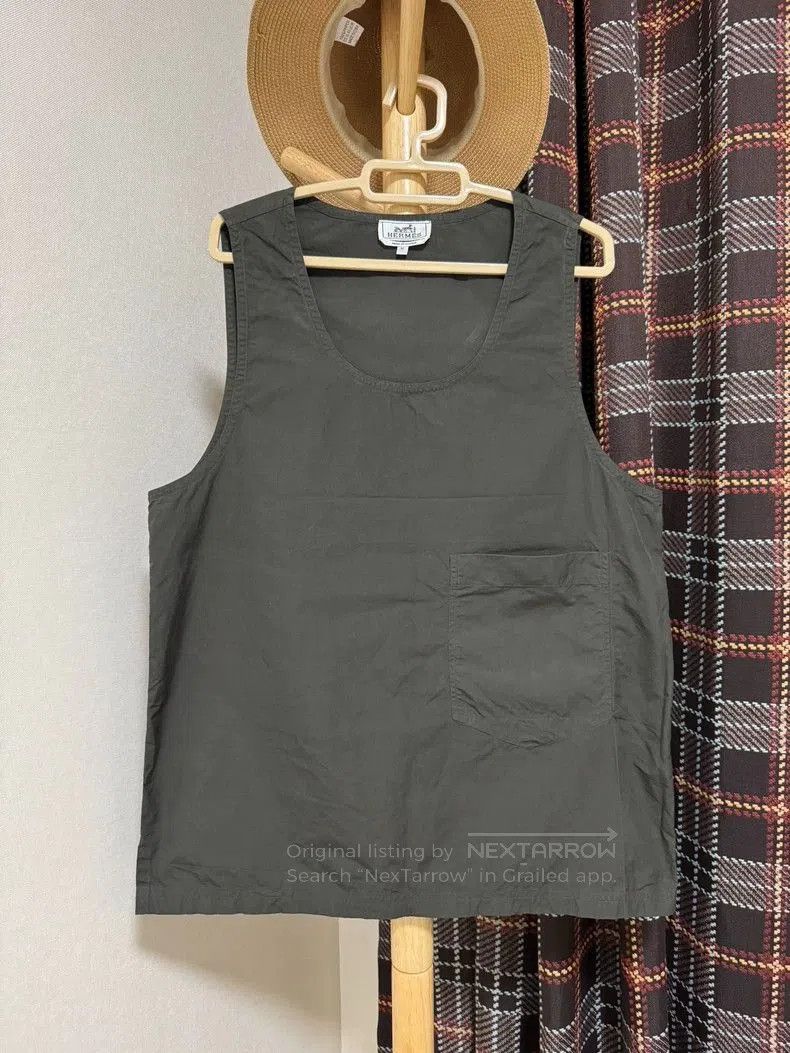 Hermes Sleeveless Vest M.