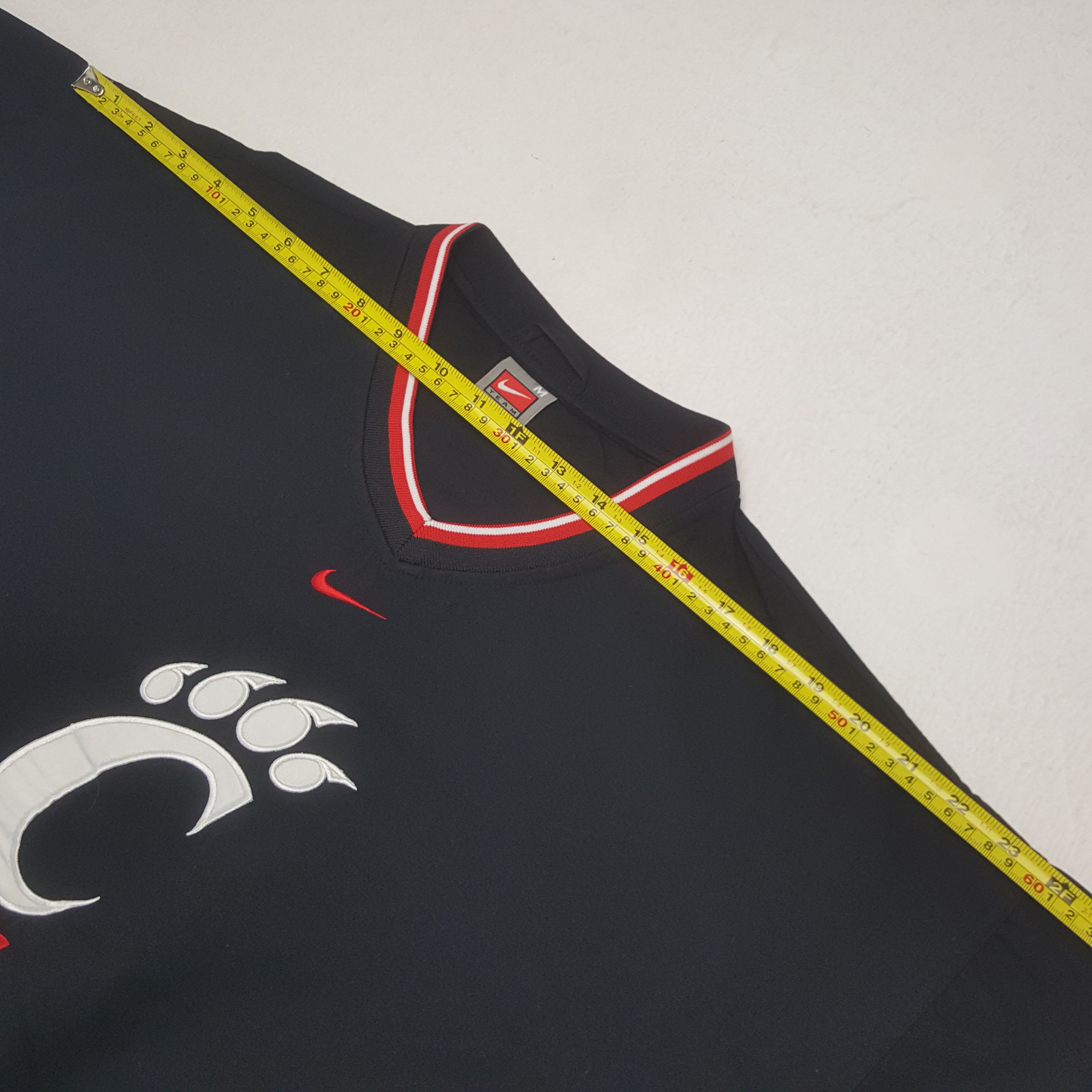 Nike Vintage Nike Cincinnati Bearcats Team Sweatshirt RR26 Size US XL / EU 56 / 4 - 5 Thumbnail