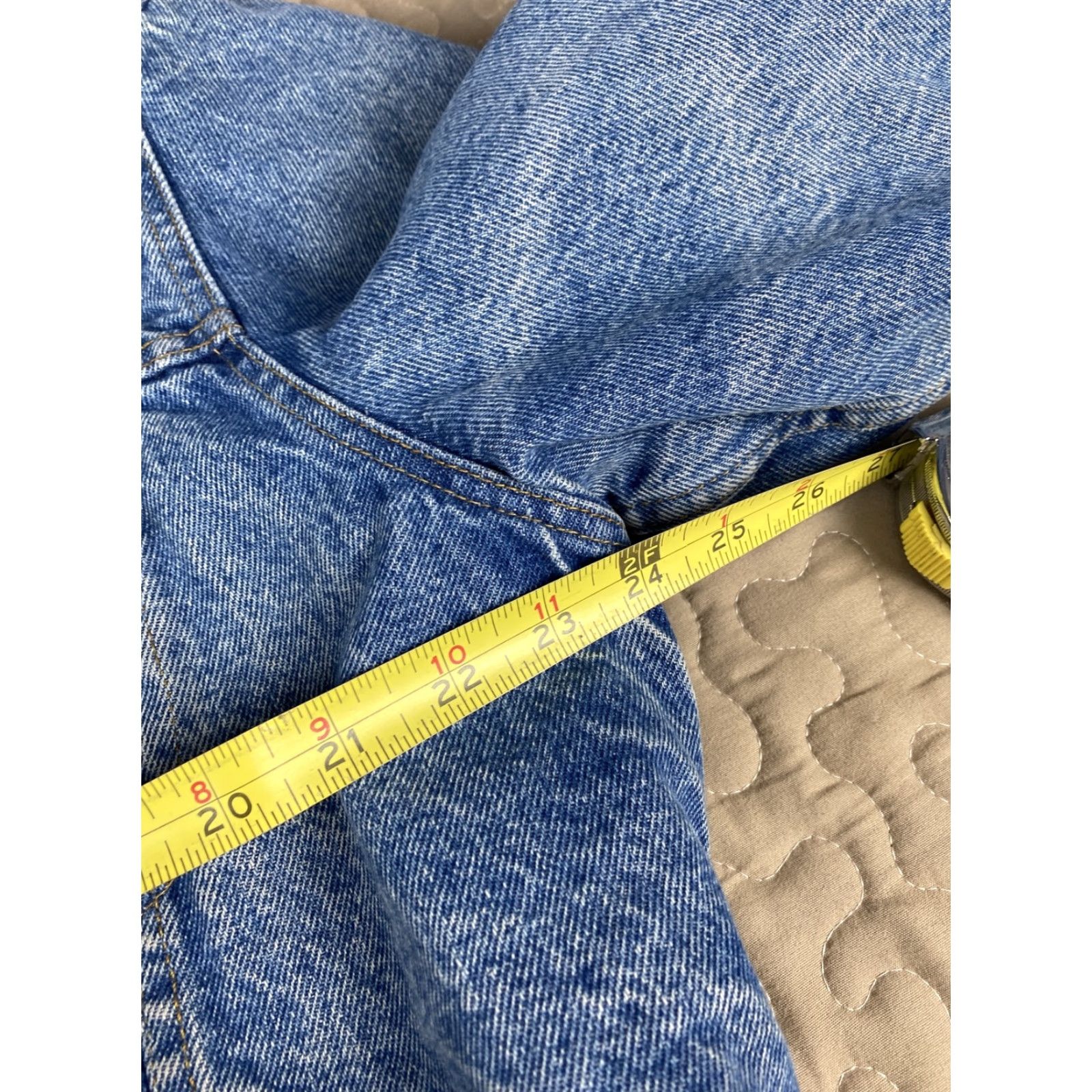 Levi's VINTAGE Levi's Denim Jacket Jean Lined Sz 46 Made in USA Light Wash Men Jacket USA Blue 46 Mens Size US 30 / EU 46 - 5 Thumbnail