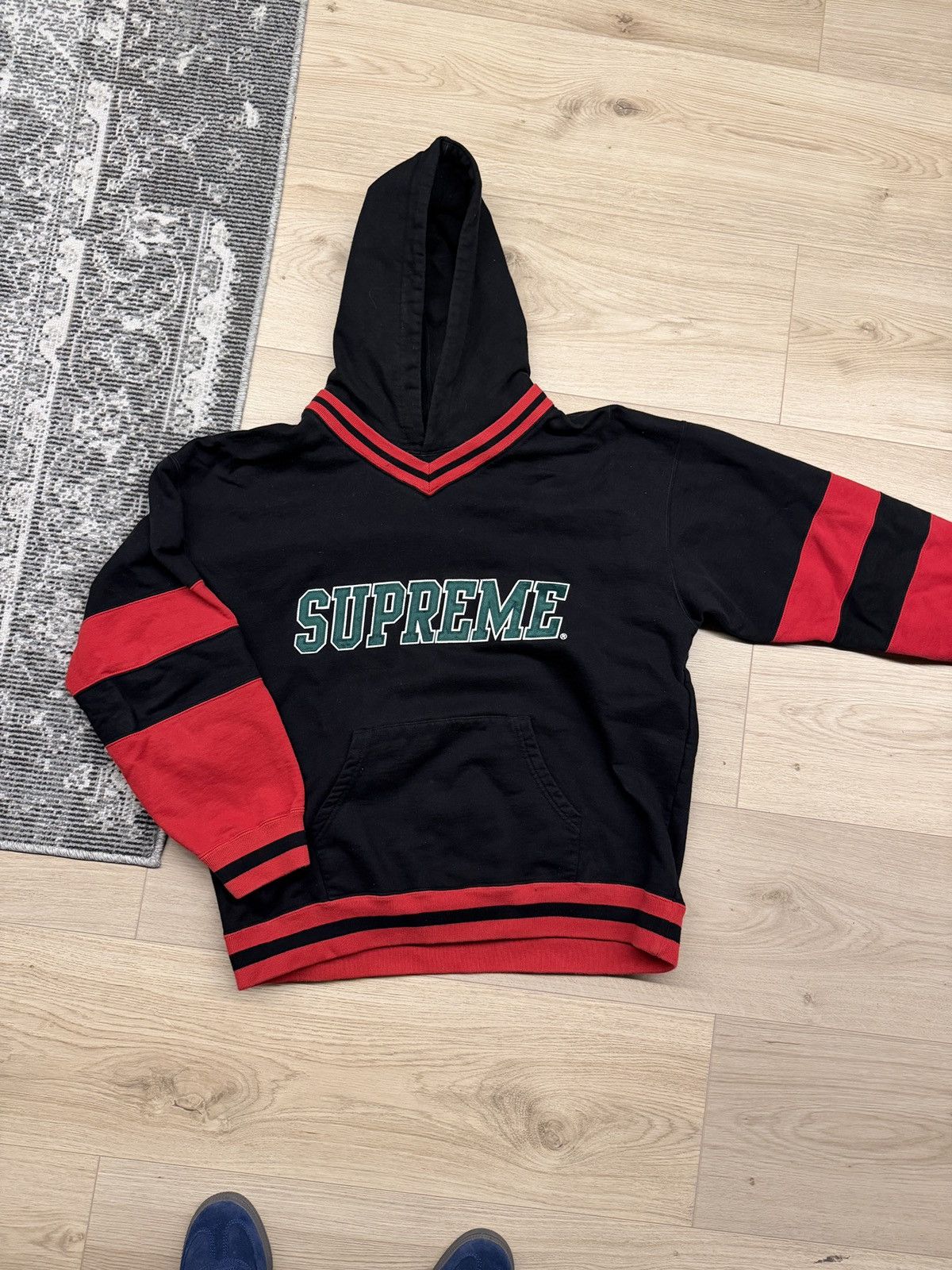 Supreme Supreme hockey hooded sweatshirt Size US L / EU 52-54 / 3 - 1 Thumbnail