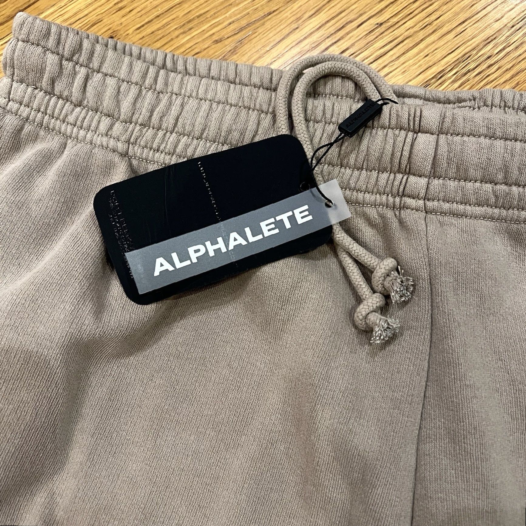 Vintage ALPHALETE Joggers XL Beige Solid Activewear Men Tapered Athleisure Size US 36 / EU 52 - 7 Thumbnail