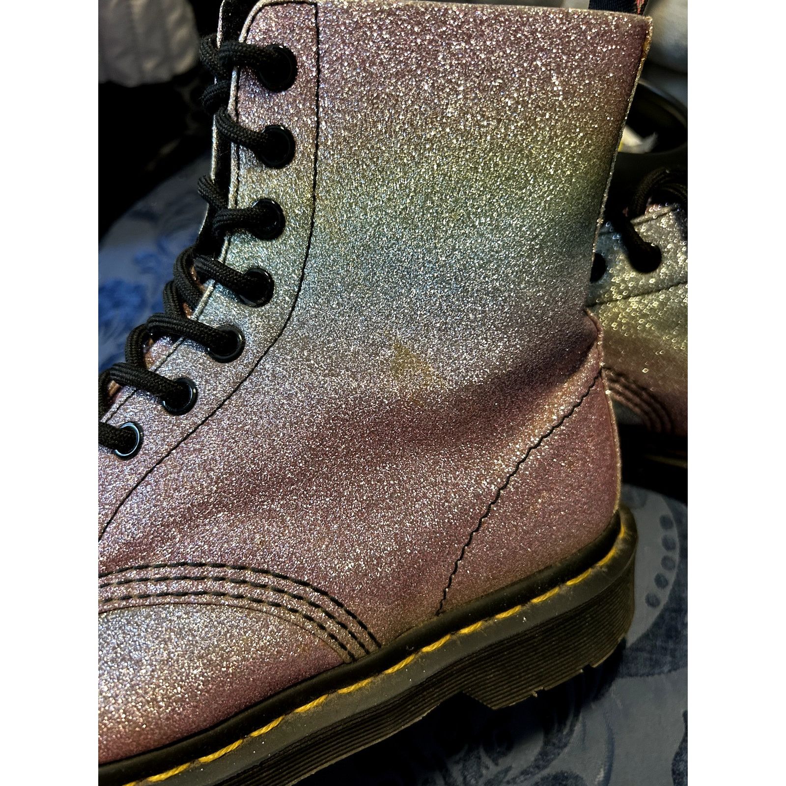 Dr. Martens Dr Martens 1460 Pastel Rainbow Glitter size 7/EU 38 Size US 7 / IT 37 - 4 Thumbnail