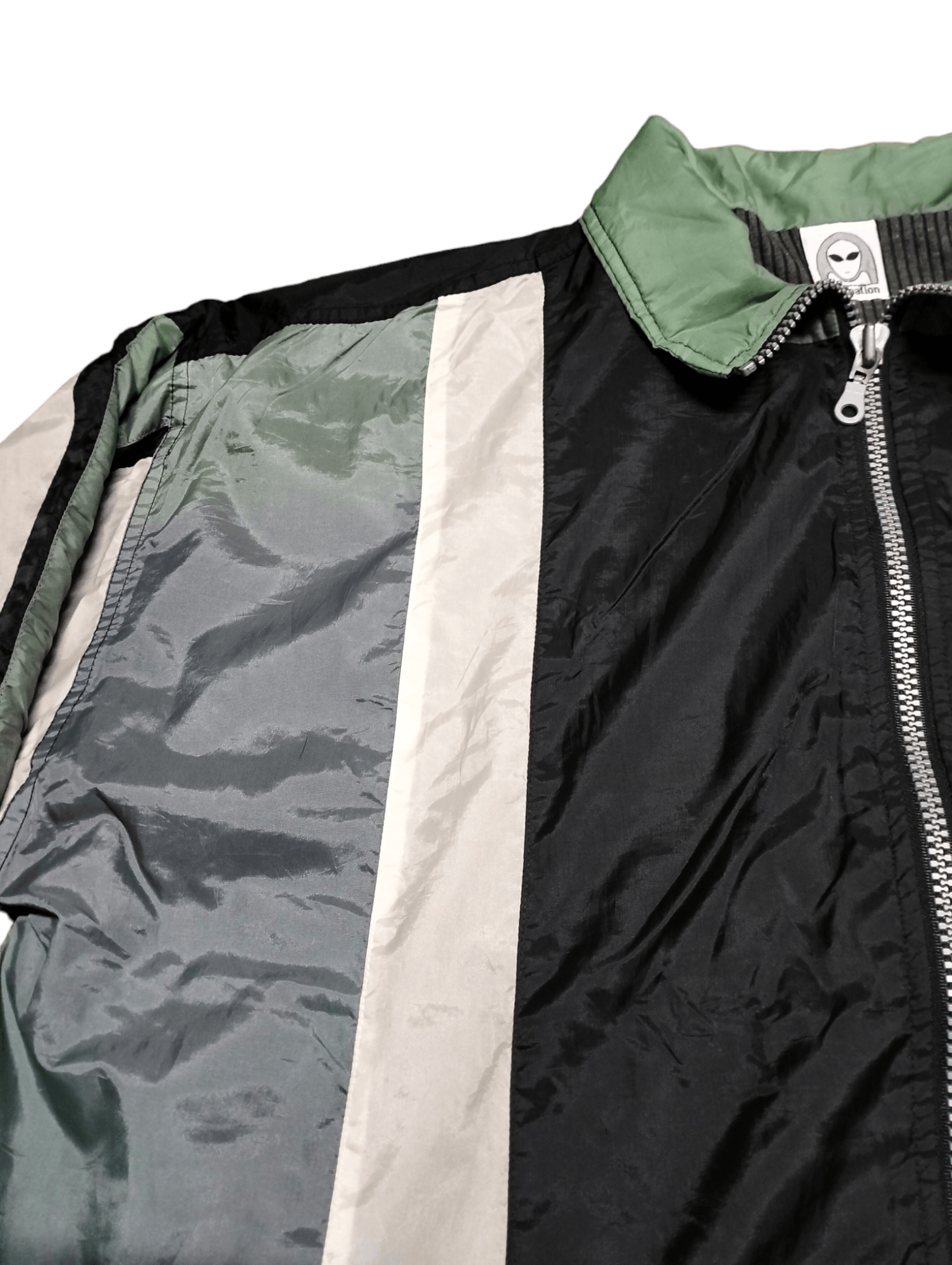 Alien Workshop × Vintage Vintage Alien Nation Skateboard Zipper Jacket Nylon Faded Size US L / EU 52-54 / 3 - 7 Thumbnail