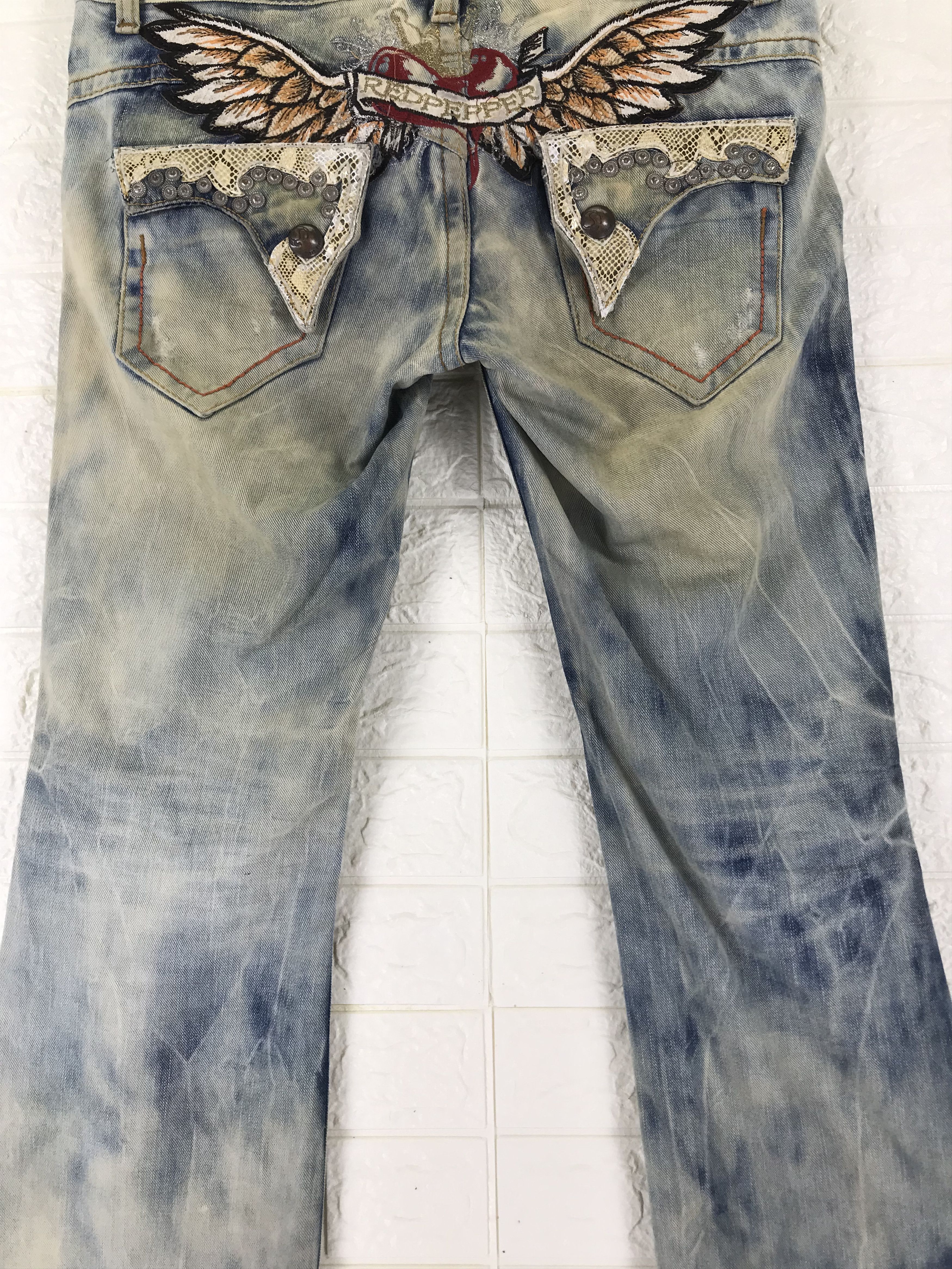 Japanese Brand Vintage Red Pepper Wings Embroidered Flare Jeans Size US 32 / EU 48 - 3 Thumbnail
