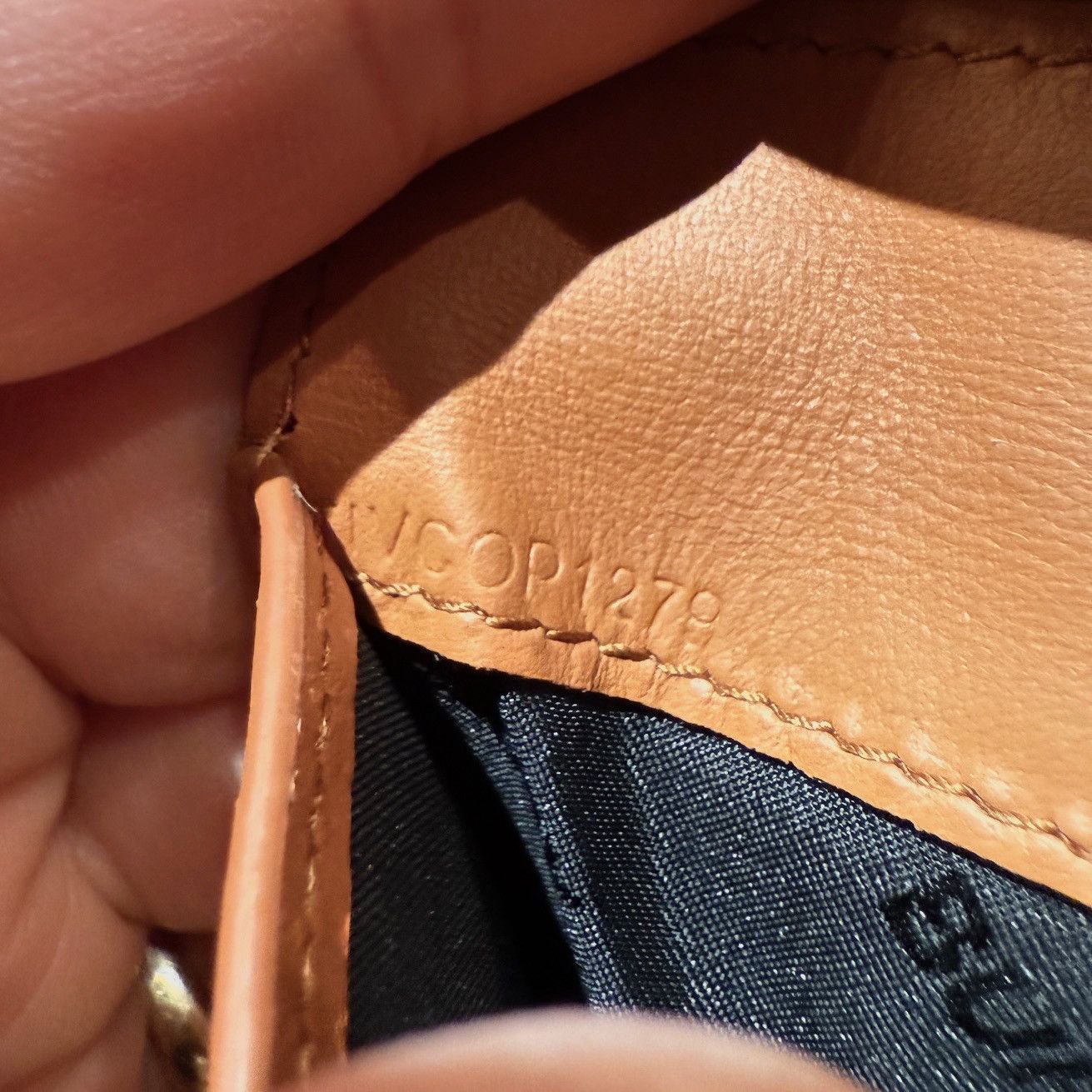 Burberry Burberry TB Compact Trifold Tan Grained Leather Wallet Size ONE SIZE - 15 Thumbnail