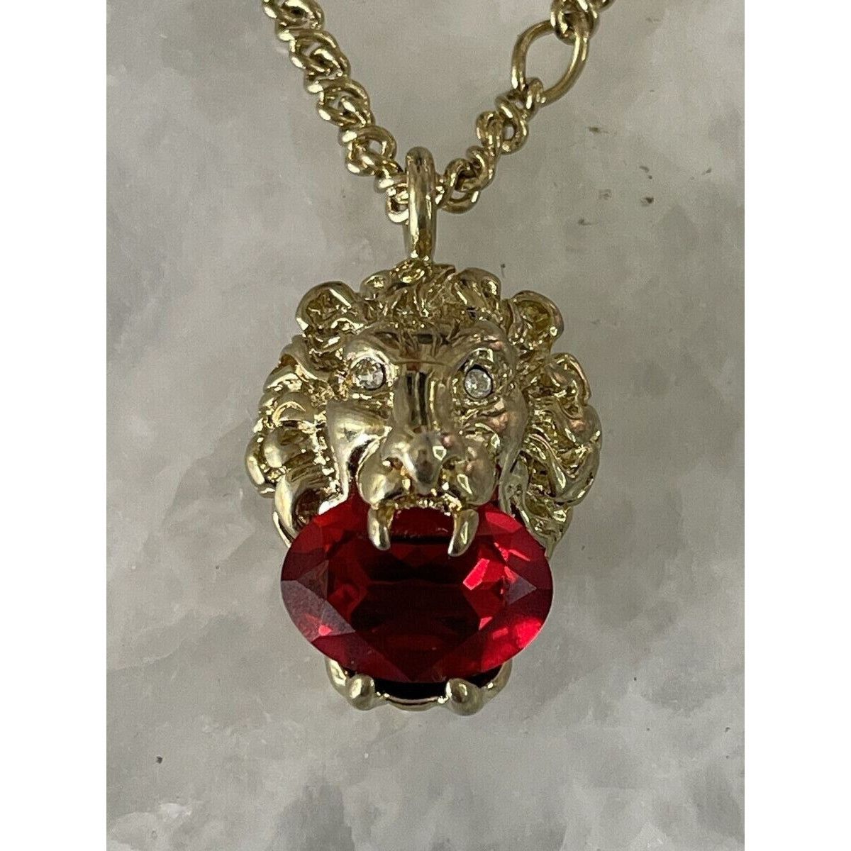Gucci NEW Gucci Lion Head Chain Necklace Red Crystal Metal GP Char Size ONE SIZE - 2 Thumbnail