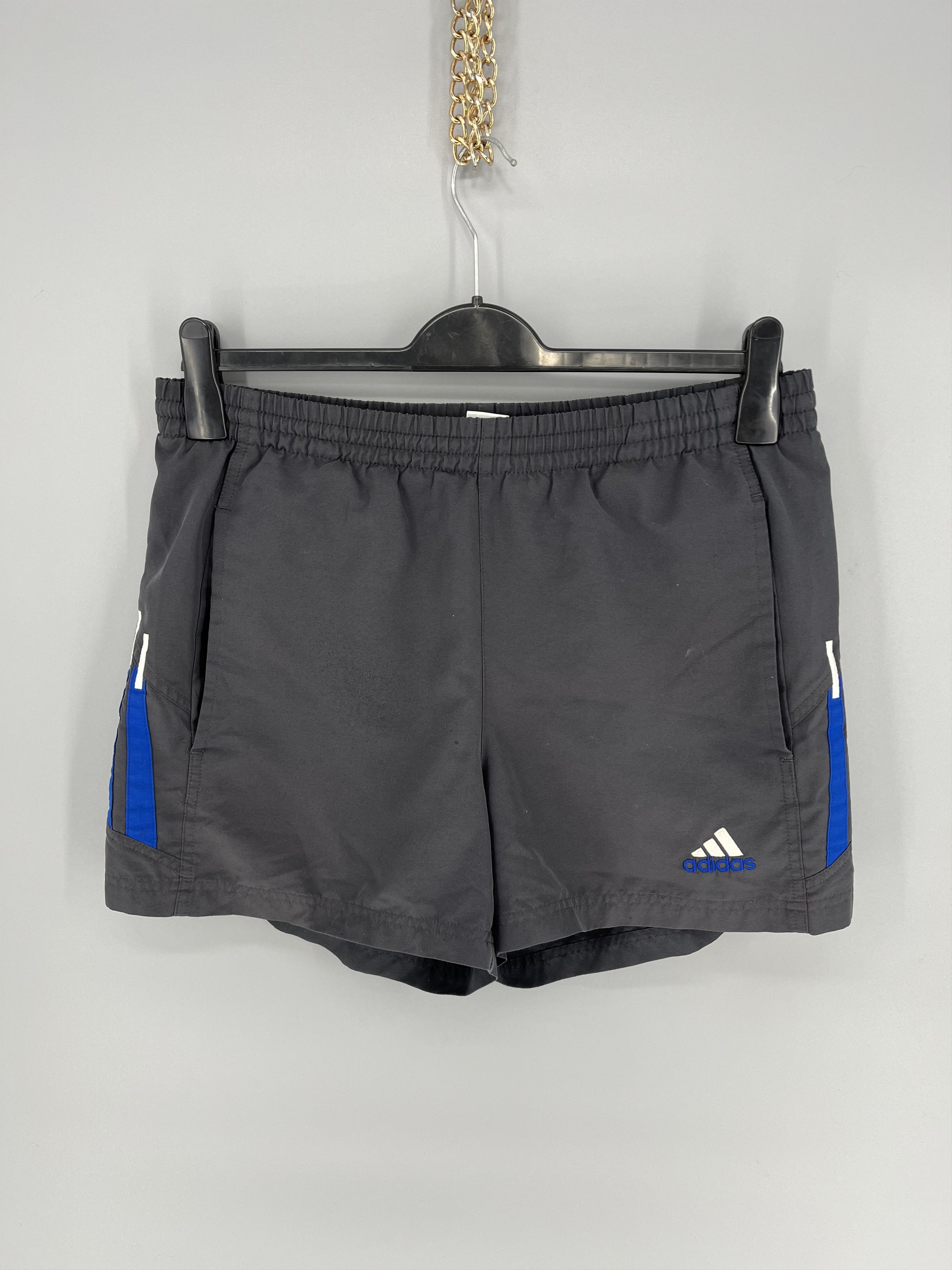 Adidas Vintage 90s ADIDAS Shorts Sport Streetwear 90s Style Size US 32 / EU 48 - 1 Thumbnail